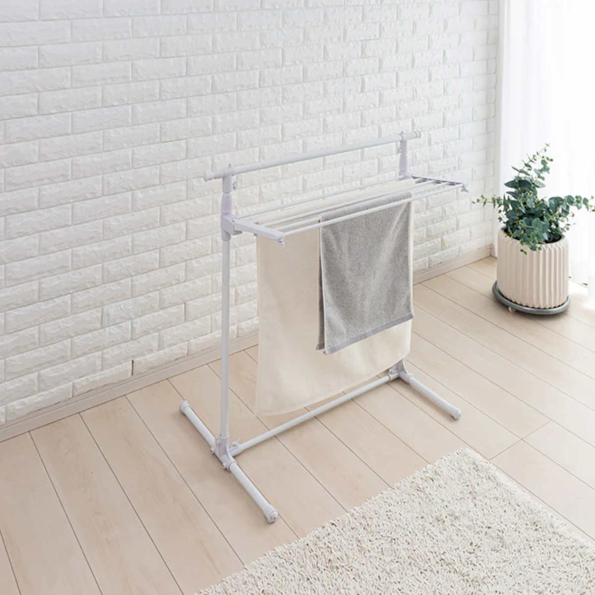 物干しスタンド 洗濯物干し 伸縮式物干し H型 タオルバー付き ( 物干し スタンド 伸縮式 室内物干し 折り畳み 物干し台 タオル干し 5枚 室内用物干し 大容量 組み立て簡単 タオルバー付 布団干し コンパクト 収納 ホワイト )