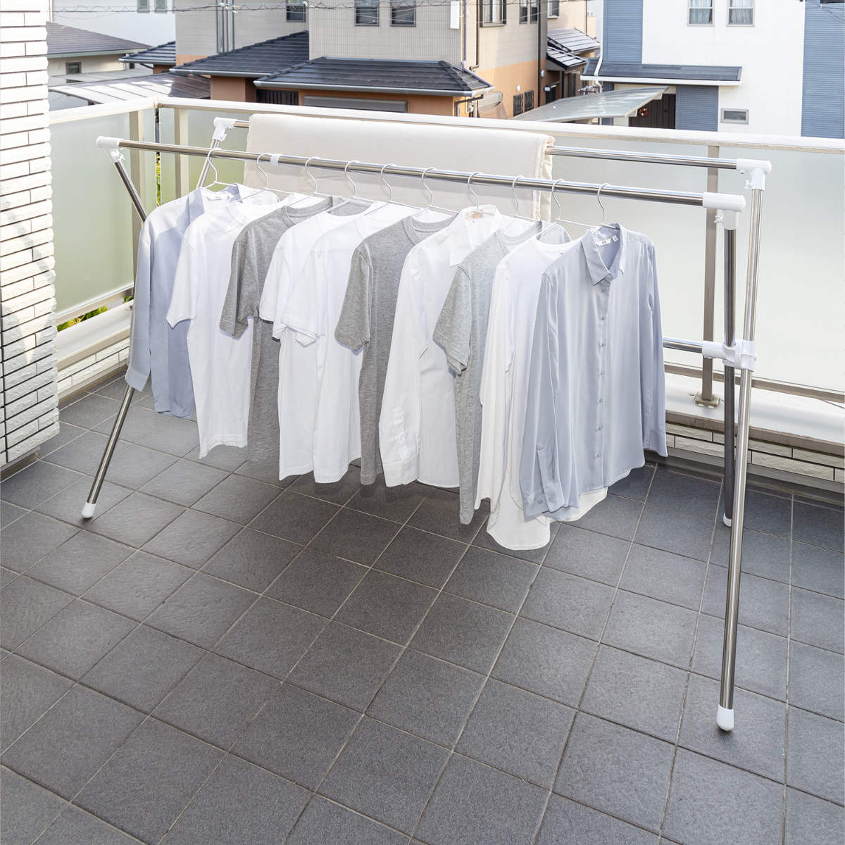 物干し 物干しスタンド 布団干し 伸縮タイプ ステンクラー ( 洗濯物干し 伸縮 X型 洗濯 布団 ハンガー 室内 屋外 大容量 折りたたみ 軽量 室内干し 部屋干し ベランダ ウッドデッキ クロス型 伸縮式 折り畳み )