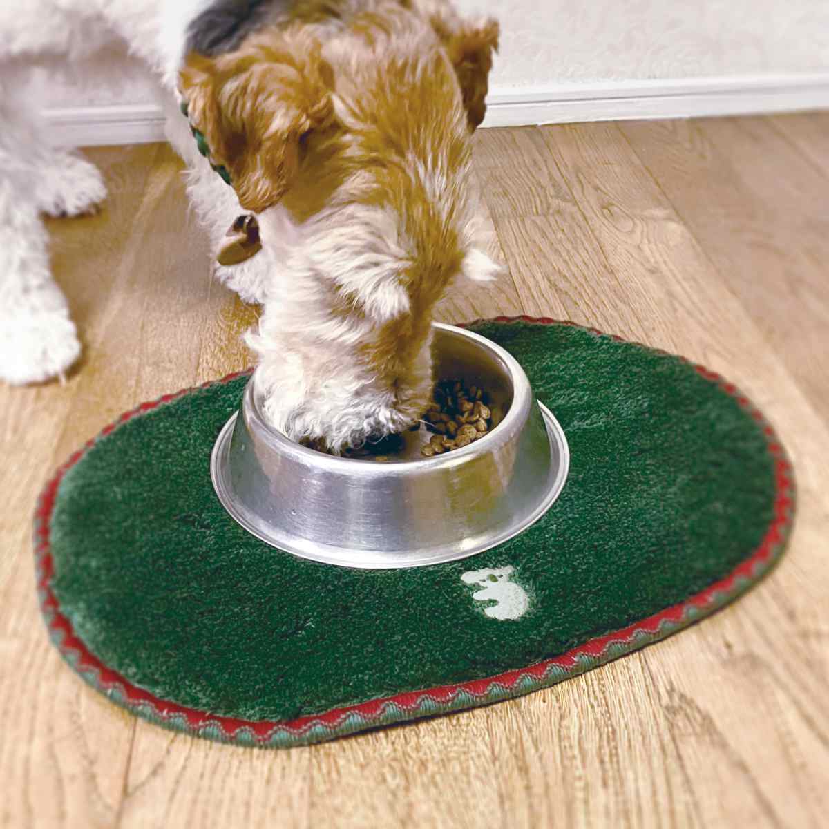 ミニマット Pce 動物 約30×40cm チェアパッド ( マット 小さめ チェアパット ハンドメイド 幅40cm 卓上 コンパクト ラグ 敷き物 インテリア おしゃれ 楕円 刺繍 ループ付き 吊り下げ 雑貨 ) 【コアラ】 コアラ