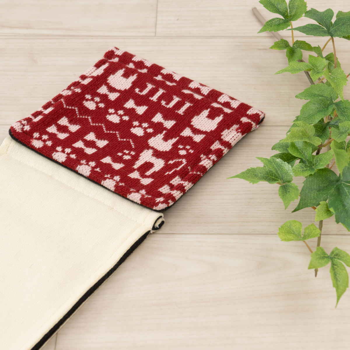 ペーパーホルダーカバー となりのトトロ 魔女の宅急便 ニットペーパーホルダーカバー ( トイレットペーパーカバー ペーパーホルダー 予備 洗える トトロ ネコバス ジジ トイレタリー ホルダーカバー 取付簡単 洗濯OK ニット生地 ) 【トトロ】 トトロ