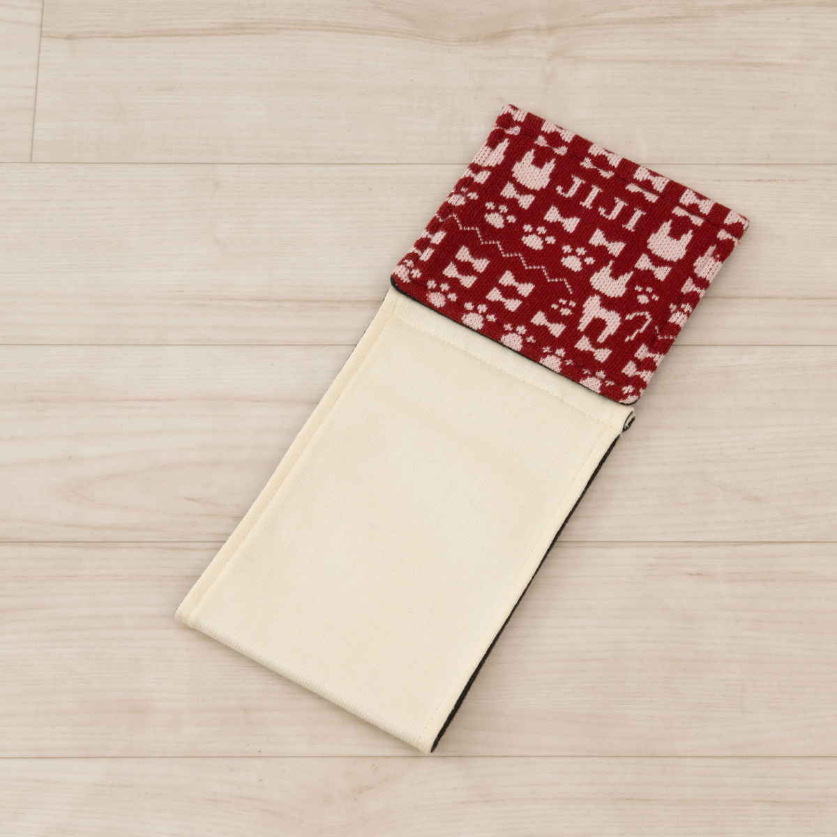 ペーパーホルダーカバー となりのトトロ 魔女の宅急便 ニットペーパーホルダーカバー ( トイレットペーパーカバー ペーパーホルダー 予備 洗える トトロ ネコバス ジジ トイレタリー ホルダーカバー 取付簡単 洗濯OK ニット生地 ) 【トトロ】 トトロ