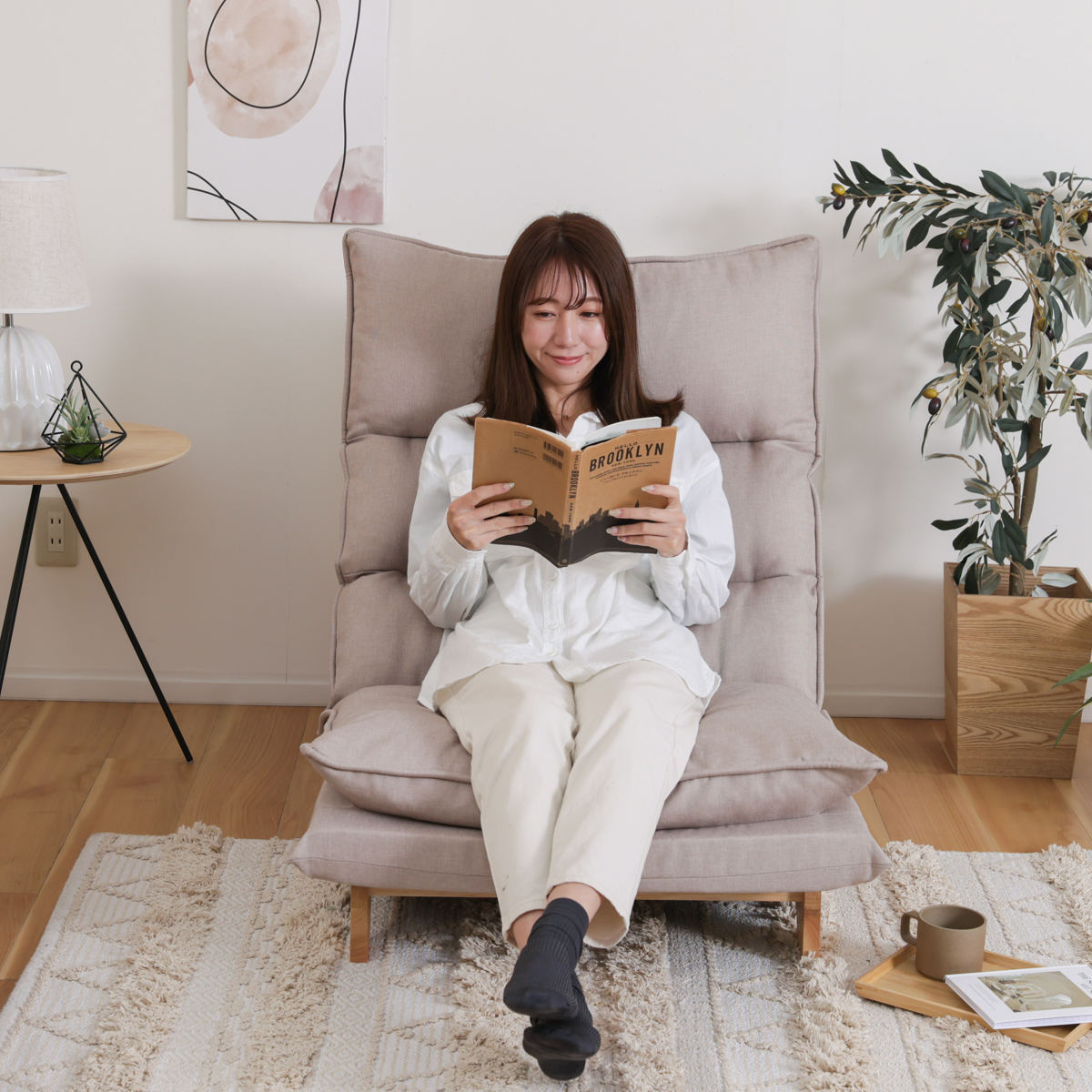 座椅子 ハイバック 1人掛け リクライニング リラックスチェア コーデュロイ生地 ダリアン・デニム調生地 ( ソファ ローソファ フロアチェア 天然木 フレーム ファブリック 北欧 ナチュラル ) 【チャコールグレー】 チャコールグレー