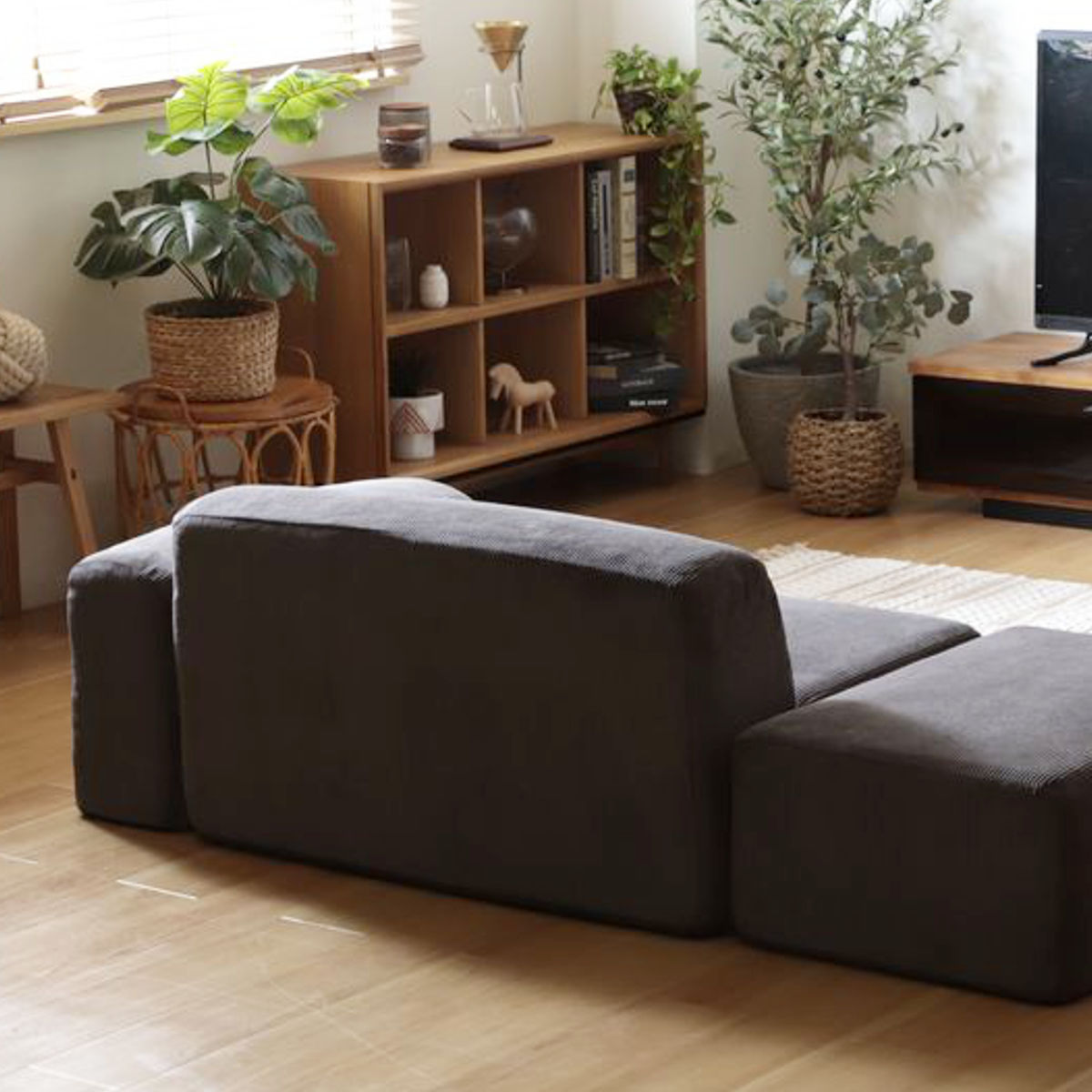 ソファ 2人掛け オットマン付き 組み合わせ自由なローソファ カウチソファ ( ソファー リビングソファ レイアウト 自由 セパレート 1人掛け フロアソファ ファブリック コーデュロイ ポケットコイル コンパクト 肘掛け ワンルーム ) 【ベージュ】 ベージュ