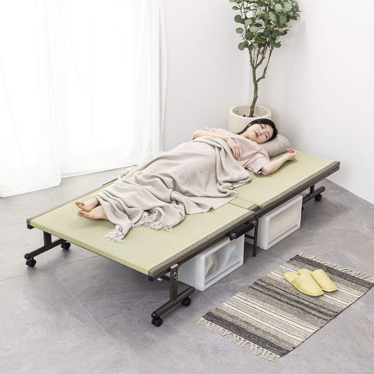 折りたたみベッド 畳ベッド シングル キャスター 収納 ( 折りたたみ ベッド 畳 畳める コンパクト 折りたたみ式 省スペース たたみ 天然い草 抗菌 調湿 消臭 )