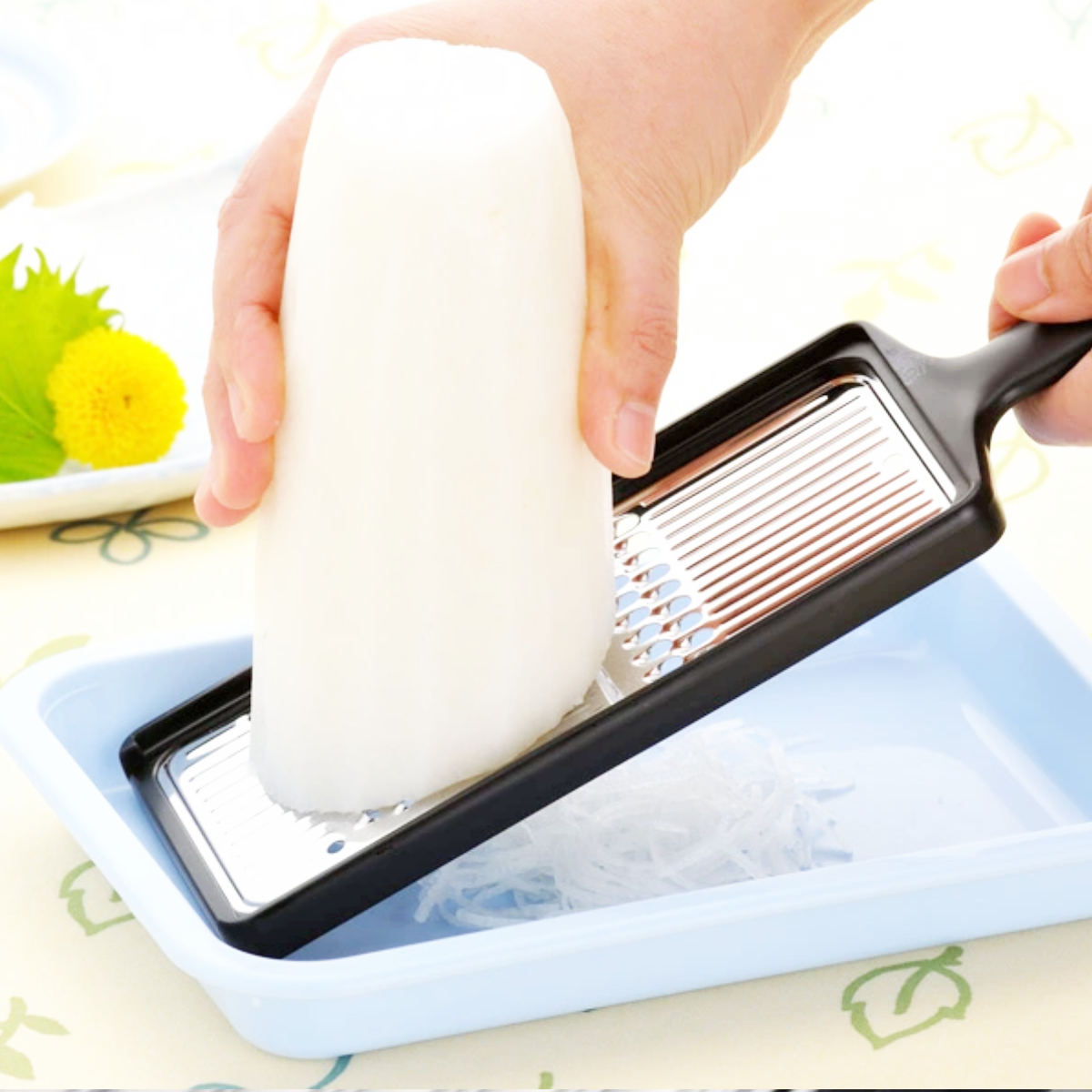 千切り器 ツマ切り 和食屋さん 日本製 ( スライサー せん切り器 千切り スライス 野菜スライサー ベジタブルスライサー キッチンツール 調理 キャベツ せん切り つま切り 下ごしらえ )