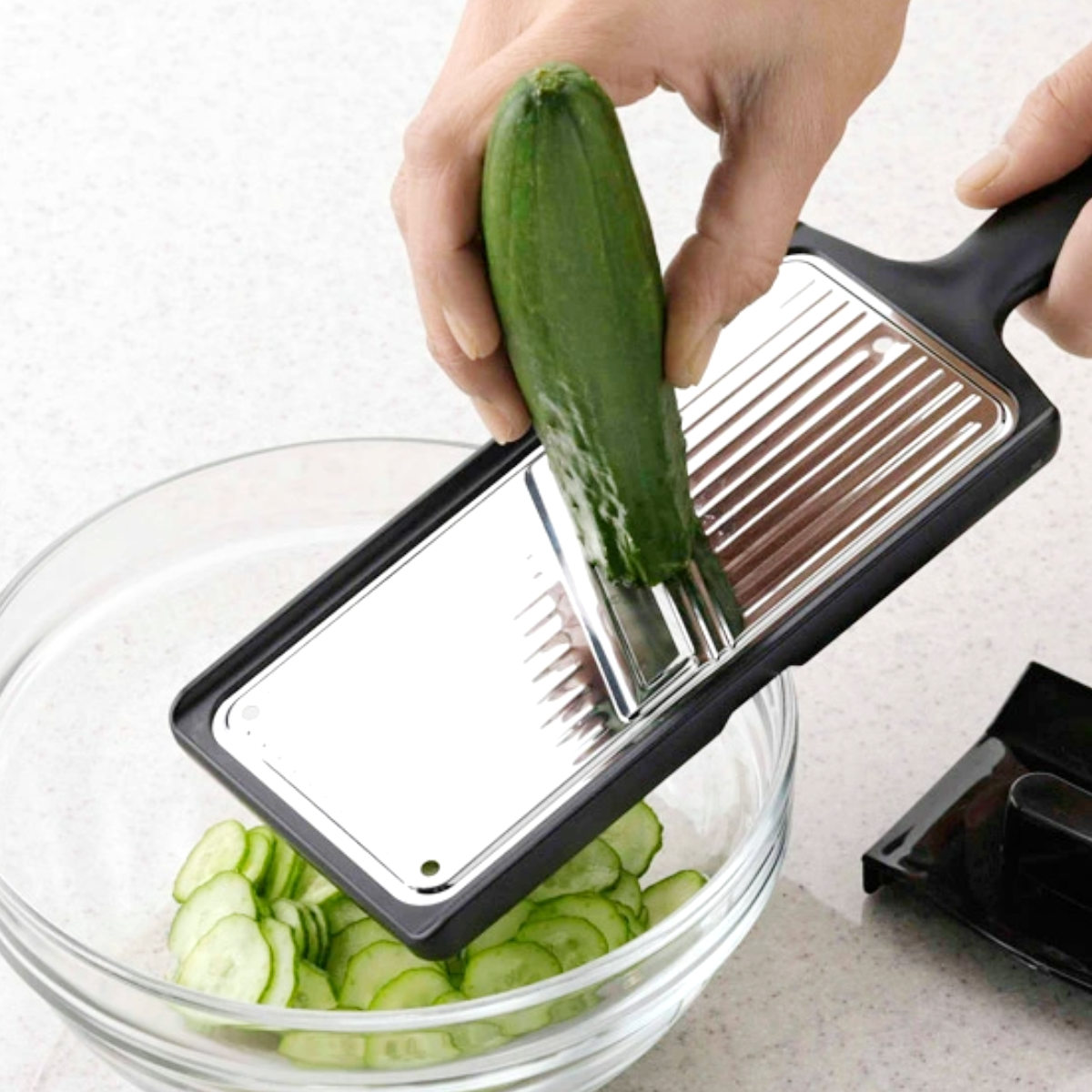 スライサー 和食屋さん ステンレススライサー 日本製 （ ステンレス スライス キャベツスライサー 野菜スライサー 千切りキャベツ キッチンツール 調理 キッチン用品 下ごしらえ 安全ガード付き 下ごしらえ用品 ）