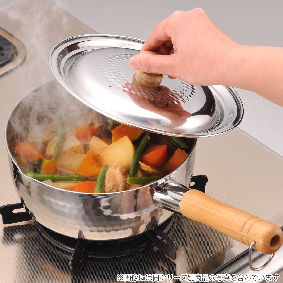 鍋蓋 プロモデル 槌目 ゆきひら鍋 兼用 ふた 18・20cm用 日本製 ( 鍋ふた ステンレス蓋 キッチン用品 蓋 カバー 台所用品 調理用品 調理器具 調理道具 キッチンツール キッチン雑貨 キッチン小物 )