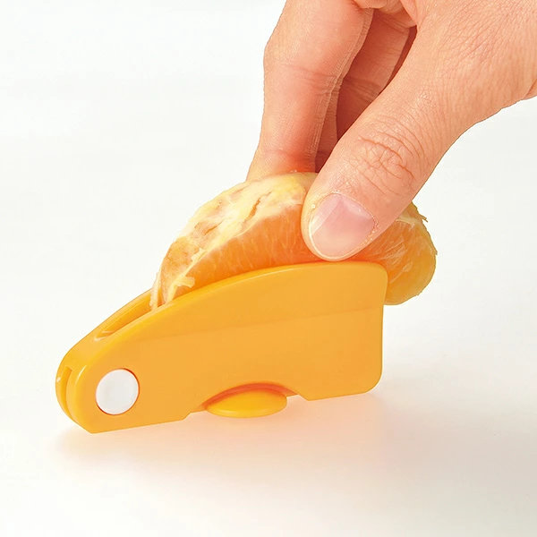 カッター オレンジ用 オレンジカッター フルベジ ( 皮むき器 皮剥き器 オレンジ 厚皮 薄皮 皮 むく 剥く 切る カット 簡単 手軽 時短 下ごしらえ キッチンツール 便利グッズ )