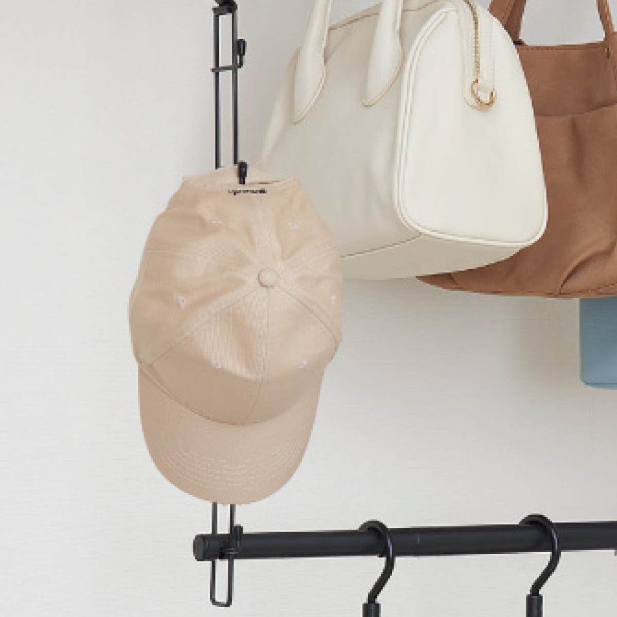 ハンガー クローゼット吊り下げ鞄ハンガー 伸縮 鞄収納 幅49?79×奥行6.5×高さ74.5cm ( バッグハンガー ハンガーラック フック クローゼット収納 吊り下げ収納 衣類収納 バッグ 収納 クローゼット 吊り下げ 省スペース )