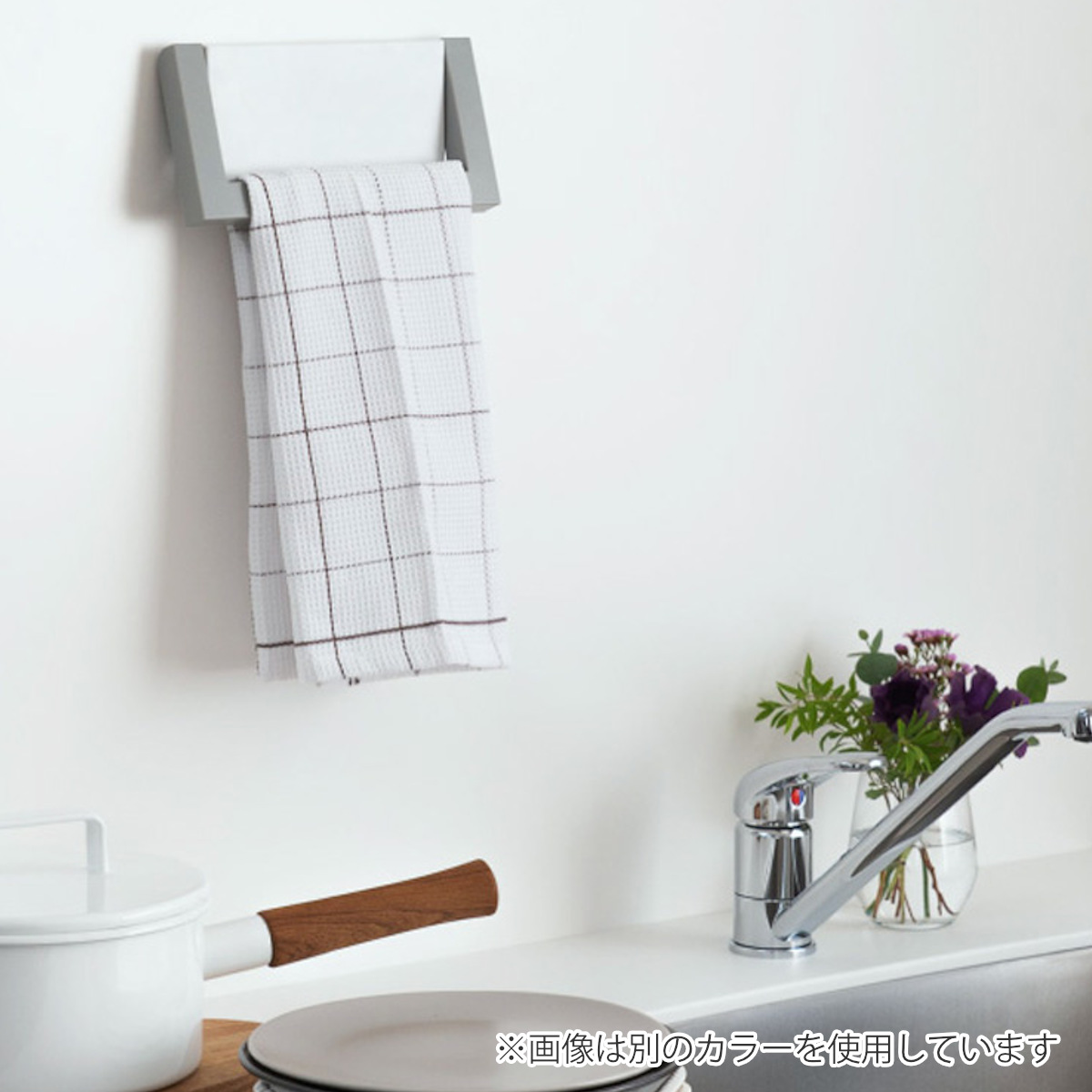 タオル掛け マグネット ブラックシリーズ ( タオルハンガー マグネット式 タオルホルダー ふきん掛け 磁石 キッチン収納 キッチン 収納 冷蔵庫横収納 冷蔵庫横 台拭き掛け 黒 )