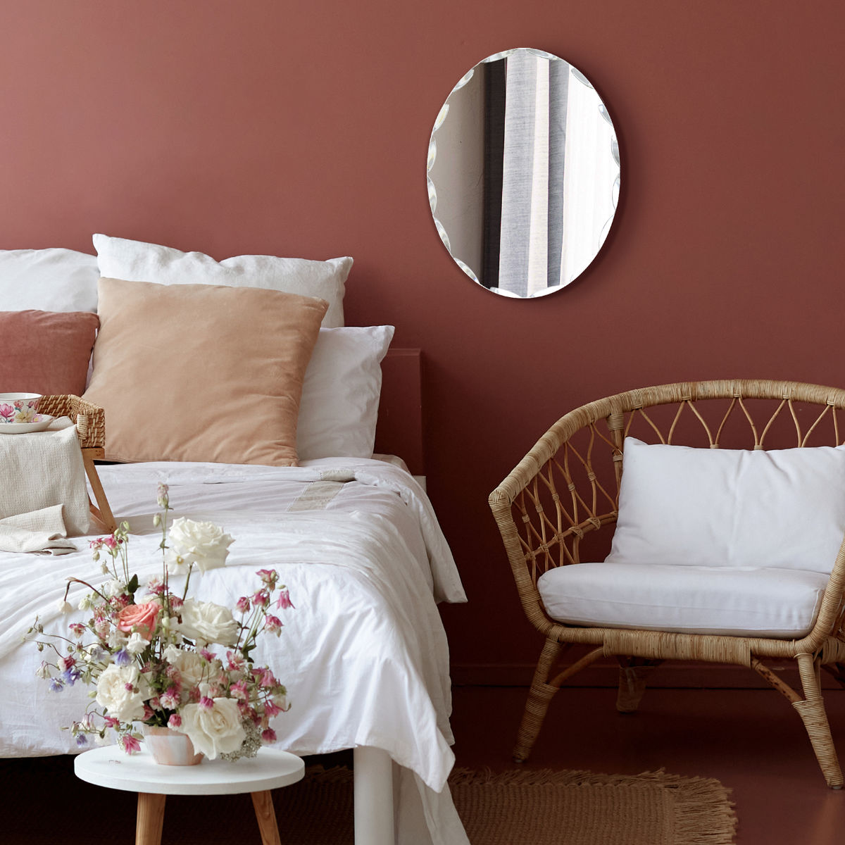 ミラー 壁掛け ウォールミラー 40×55cm マム ( 丸 楕円 オーバル 鏡 枠なし おしゃれ シンプル 飛散防止 玄関 リビング 洗面所 サニタリー 北欧 モダン )