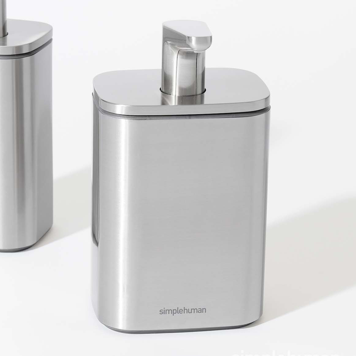 ディスペンサー simplehuman パルスポンプ 473ml ( シンプルヒューマン ディスペンサーボトル ソープディスペンサー 詰め替え ボトル 手洗い 液体 ソープボトル ハンドソープ 石けん 食器用洗剤 洗面 キッチン シンプル おしゃれ )