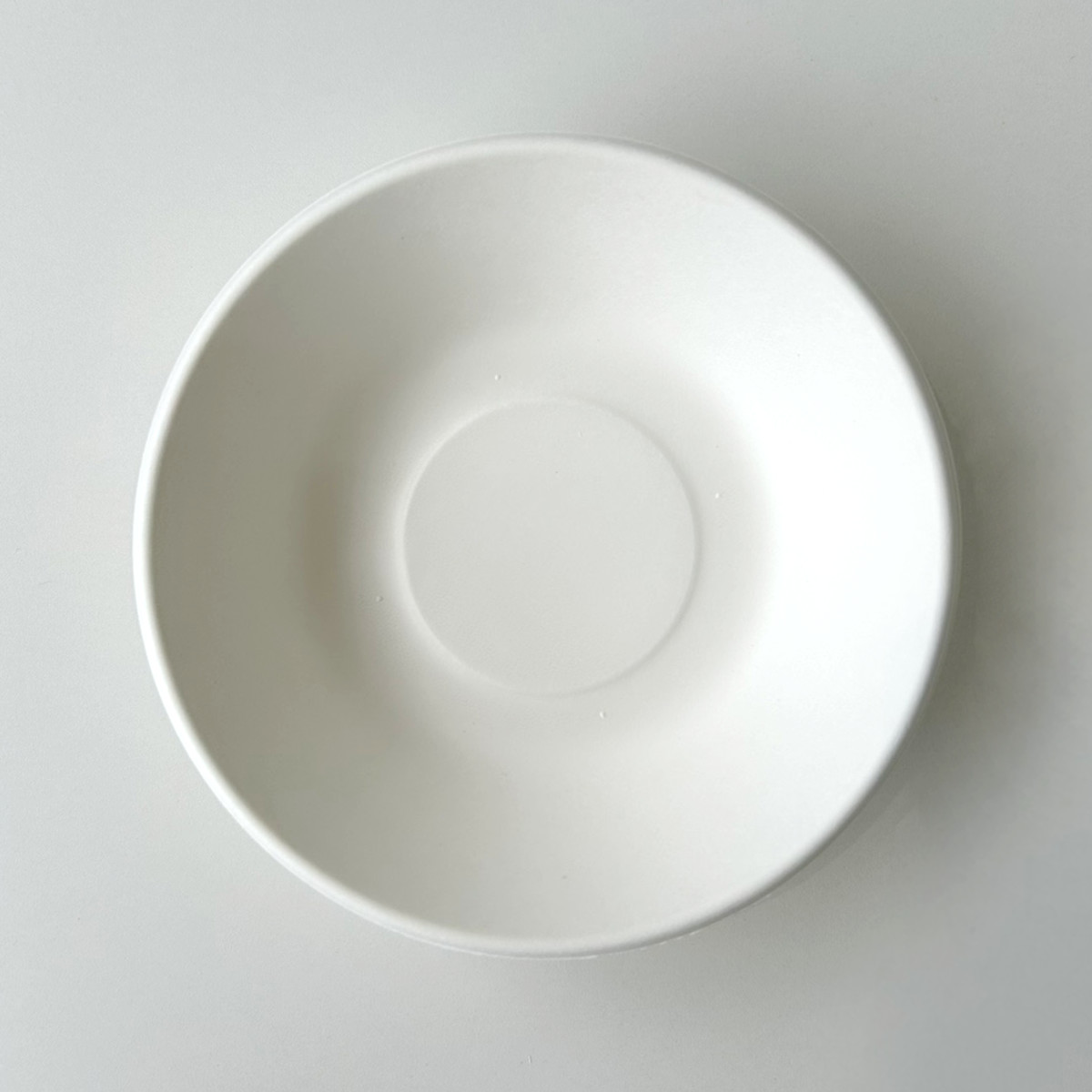 業務用モールドボウル 15cm 440ml 50枚入 ( 電子レンジ対応 紙皿 使い捨て ボウル 紙ボウル 深型 紙容器 紙 紙製 お皿 白皿 深皿 ペーパーボウル BBQ アウトドア スープ パーティー キャンプ 取り皿 入れ物 簡易食器 )