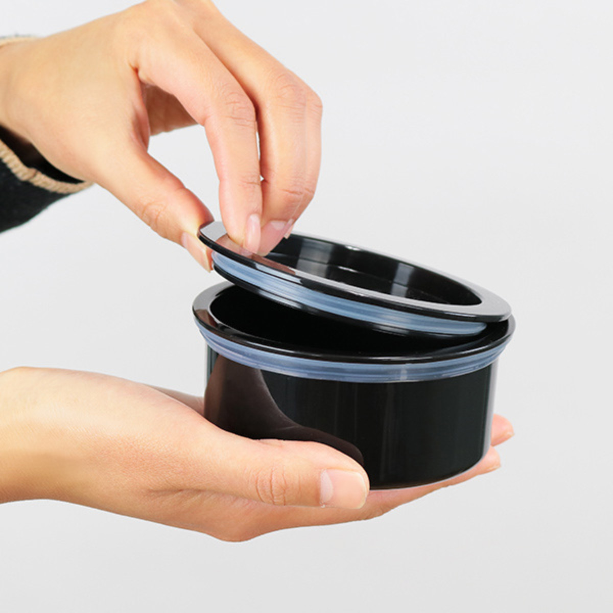 弁当箱 保温 丼 抗菌 550ml 真空ステンレス 保温弁当箱 ミッキーマウス グリーンワールド ( ミッキー 保冷 ランチジャー 保温ジャー 銀 AG ランチポット お弁当箱 ランチボックス 丼ぶり 二段 真空二重構造 )