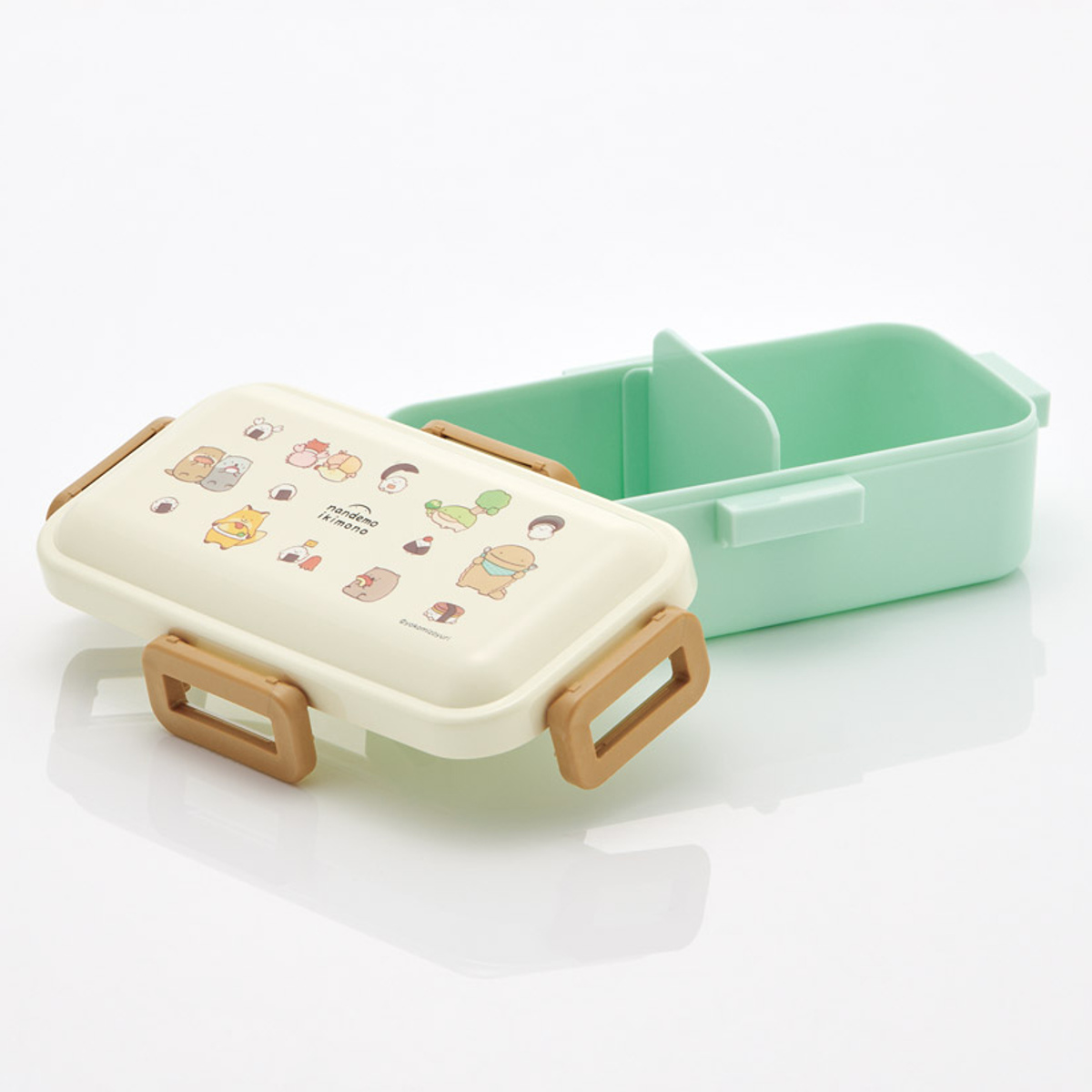 弁当箱 530ml 抗菌ふわっと弁当箱 なんでもいきもの ( なんもの ランチボックス 食洗機対応 レンジ対応 一段 抗菌 ドーム型 4点ロック 1段 日本製 仕切り付き 銀 AG 抗菌加工 食洗機OK レンジOK お弁当 弁当 一段弁当 )