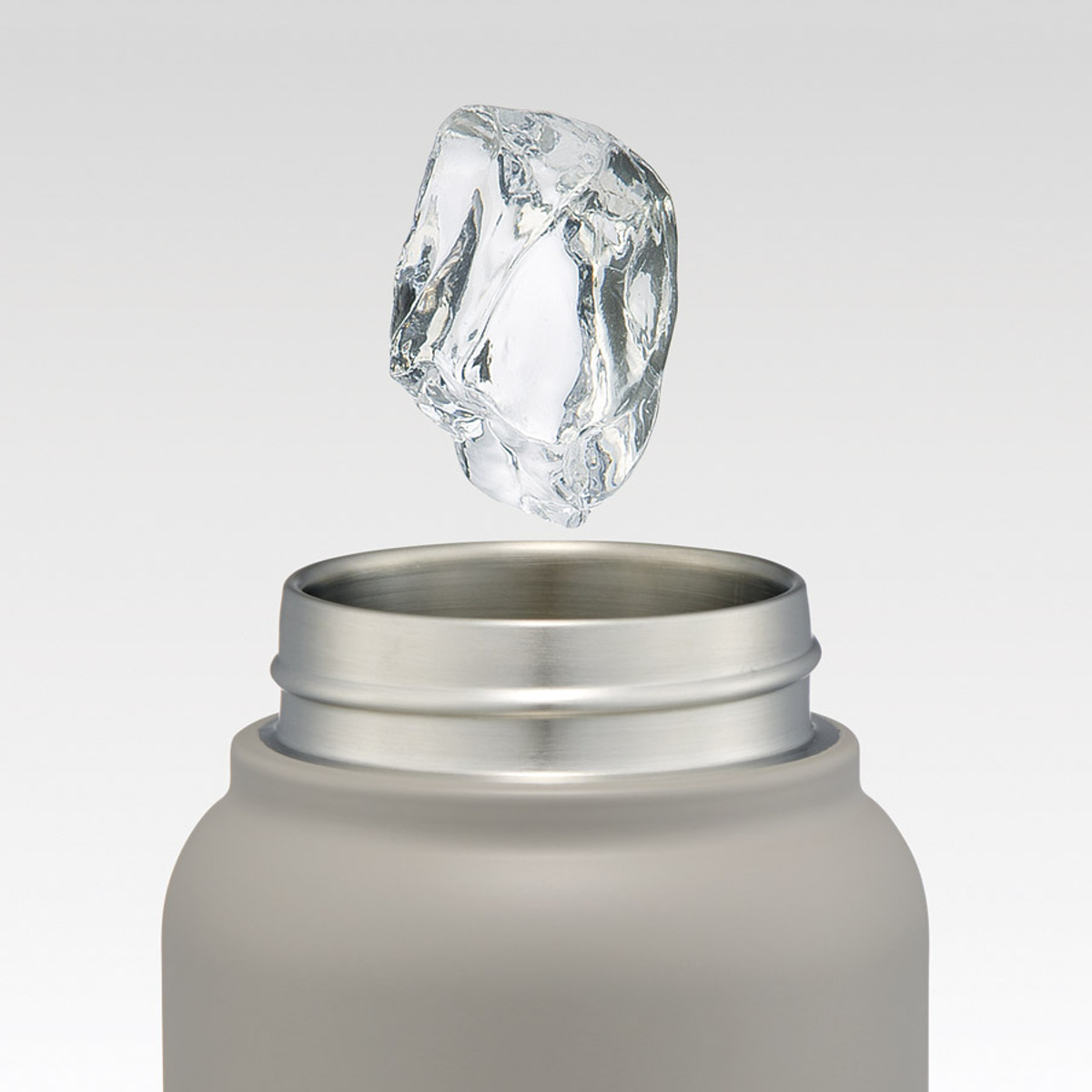 水筒 800ml スクリューハンドルマグボトル プーファニーフェイス ( プーさん マグボトル 保温 保冷 直飲み ハンドル付き キャラクター 広口 ダイレクトボトル 直のみ マグ ボトル 真空 二重構造 マイボトル 保温保冷 )