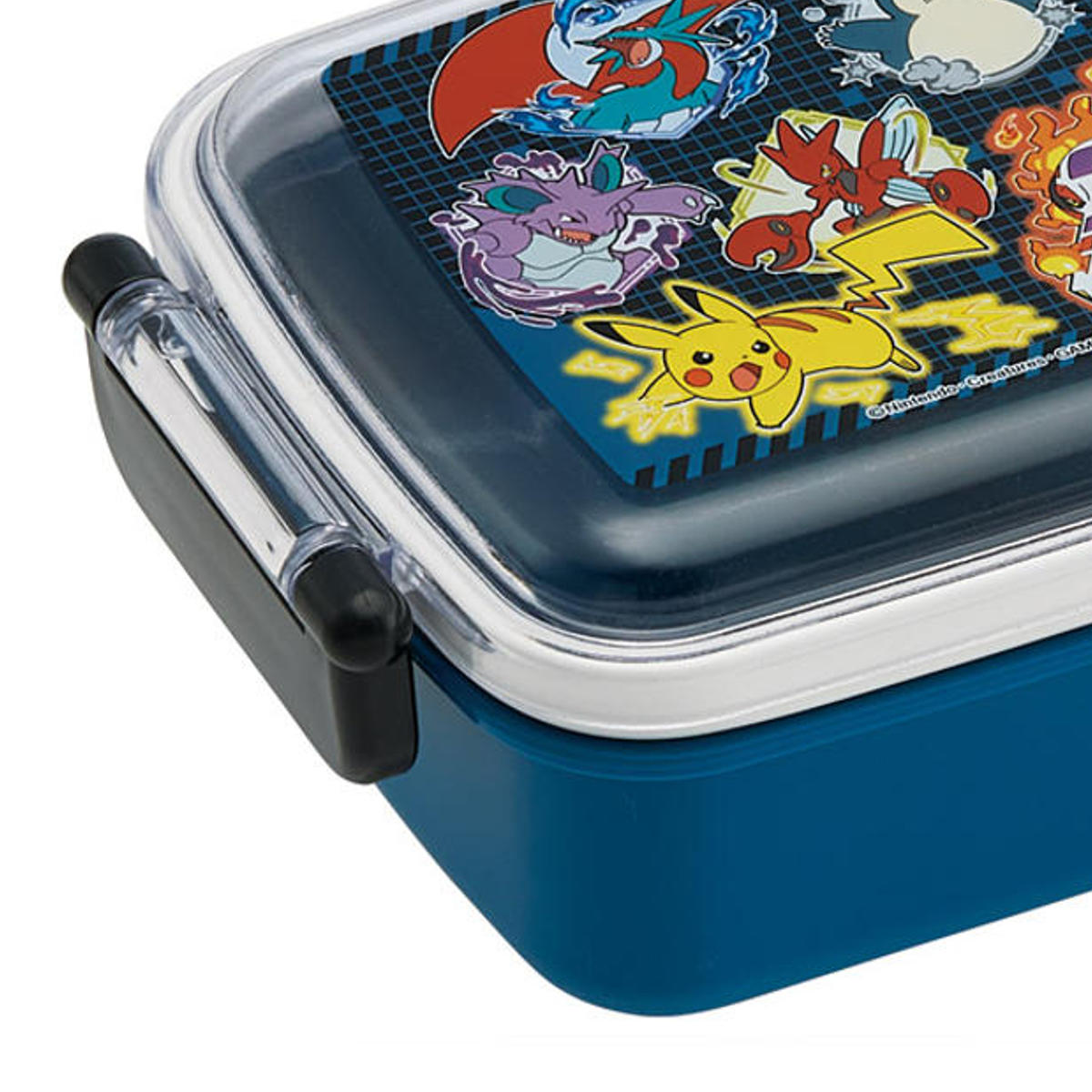 弁当箱 1段 450ml 抗菌ふわっとタイトランチ ポケモン25 ( ポケモン ランチボックス 食洗機対応 レンジ対応 抗菌 日本製 ドーム蓋 キッズ 食洗機OK レンジOK お弁当 弁当 一段 2点ロック 銀 AG )