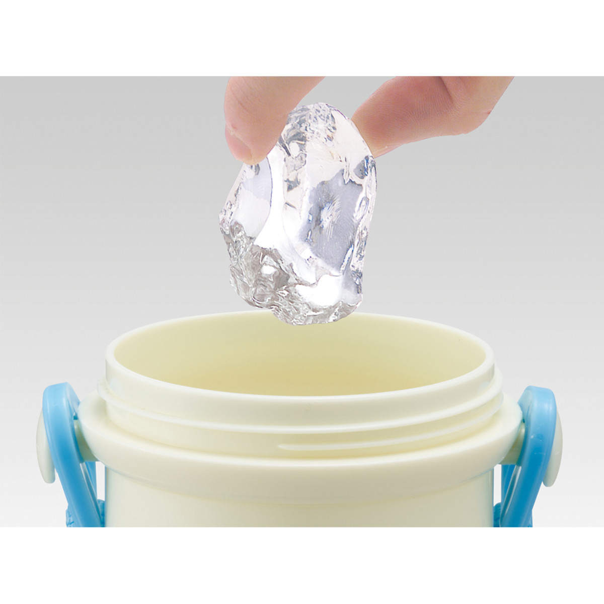 水筒 480ml 抗菌直飲プラボトル すみっコぐらししろくまふるさと ( すみっコぐらし 子供用 抗菌 プラスチック製 ダイレクトボトル 直飲み ワンタッチ 日本製 抗菌加工 AG 銀 ショルダーベルト付き 広口 軽量 ボトル ワンプッシュ )