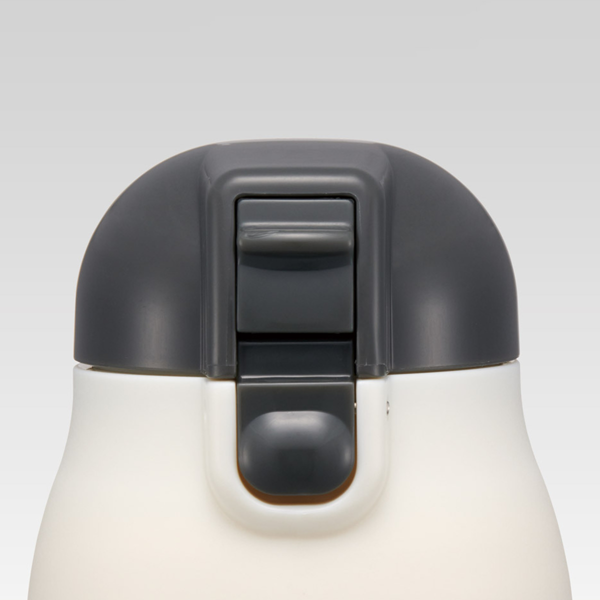 水筒 500ml ワンプッシュステンレスマグボトル SNスヌーピー バッジ ( スヌーピー 保温 保冷 直飲み ステンレスボトル マグボトル ワンプッシュ 直のみ すいとう マグ ボトル ワンタッチ 広口 軽量 軽い マイボトル )