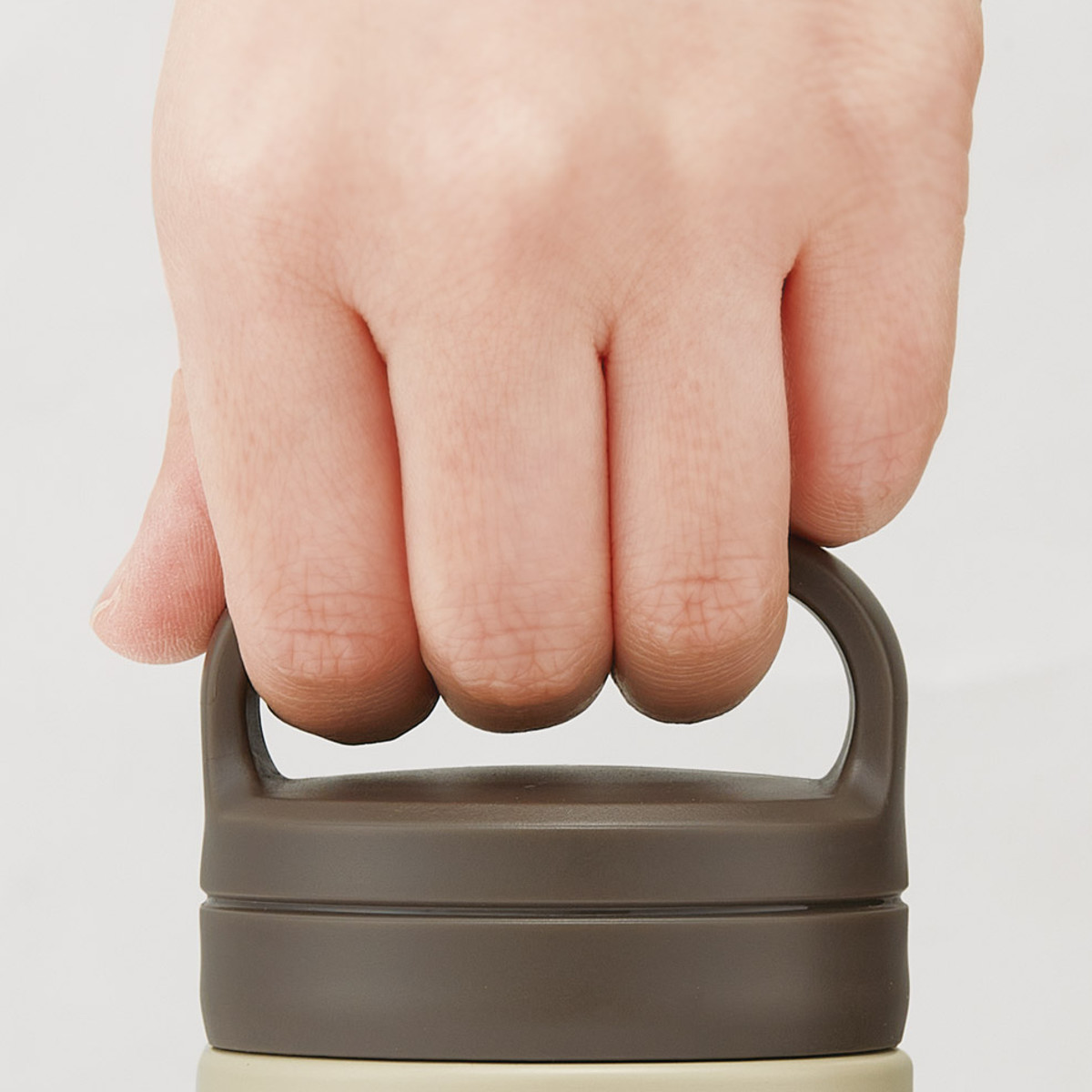 水筒 500ml スクリューハンドルマグボトル トム&ジェリー おひるね ( トムとジェリー 直飲み 保温 保冷 マグボトル ステンレスボトル ハンドル付き 真空二重構造 マグ ボトル ダイレクトボトル ステンレス マイボトル アウトドア )