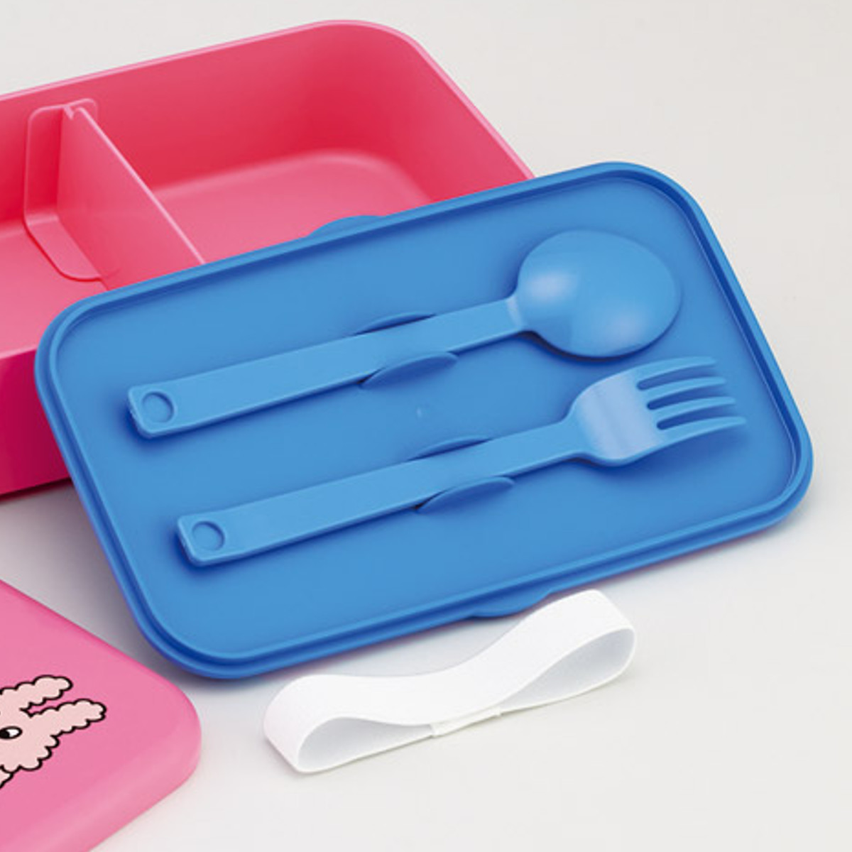 弁当箱 1L カトラリー付ランチBOX バニーコンビニ ( ランチボックス 食洗機対応 レンジ対応 一段 カトラリー 付き 日本製 仕切り付き スプーン フォーク 食洗機OK レンジOK お弁当 弁当 一段弁当 )