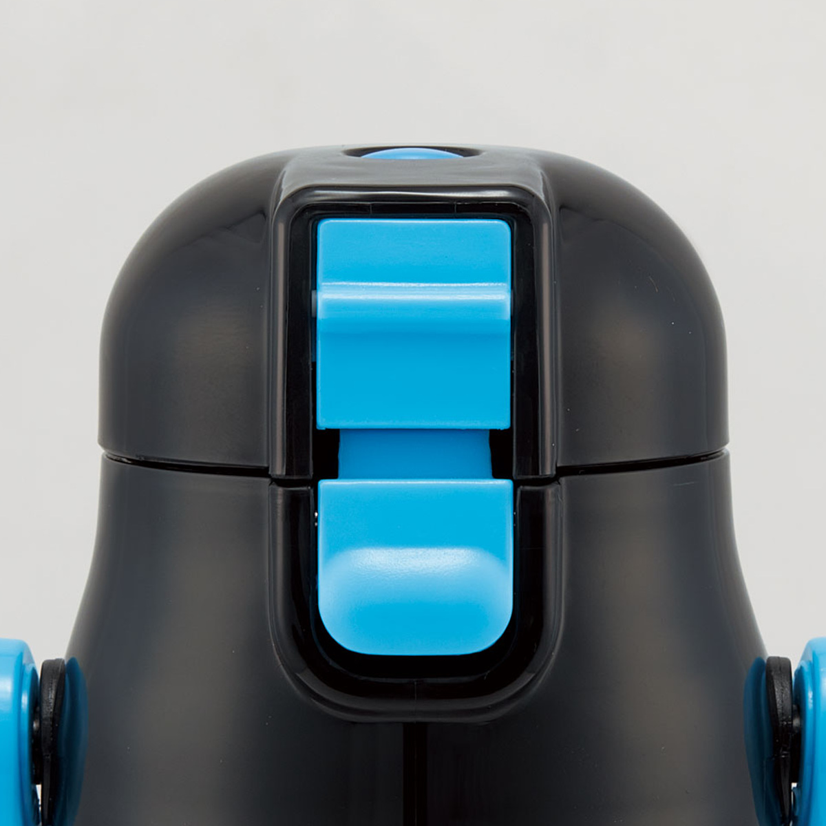 水筒 580ml 超軽量ダイレクトボトル ポケモン24 ( ポケットモンスター 保冷 軽量 直飲み ワンタッチ ステンレスボトル 子供用水筒 子供 直のみ 軽い 超軽量 ワンプッシュ ダイレクトボトル ダイレクト ボトル ワンタッチボトル )