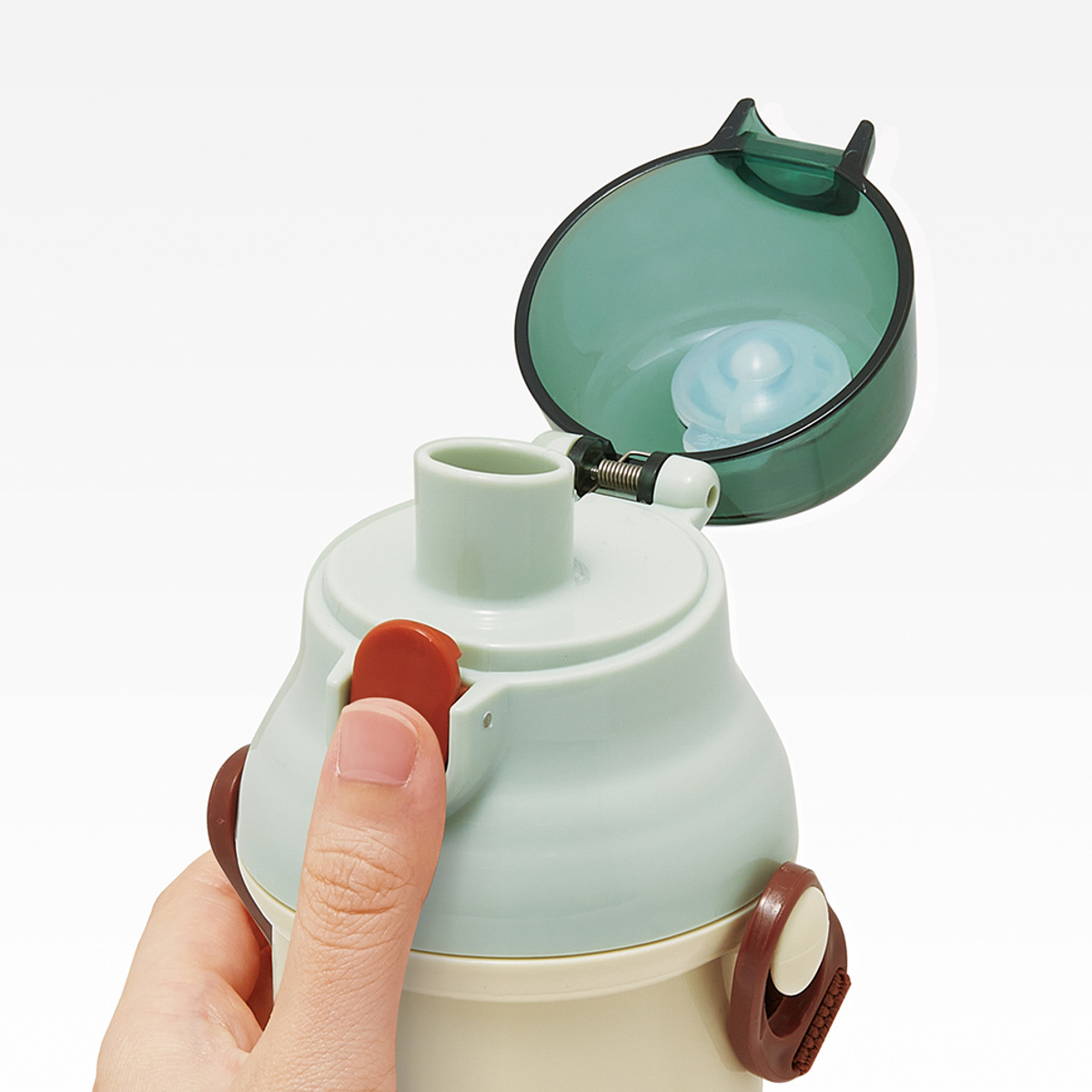 水筒 480ml 抗菌直飲プラボトル トミカとトム ( 子供用 抗菌 プラスチック製 ダイレクトボトル 直飲み ワンタッチ 日本製 抗菌加工 AG 銀 ショルダーベルト付き 広口 軽量 ボトル ワンプッシュ )