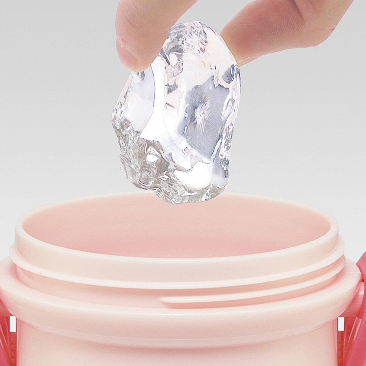 水筒 480ml 抗菌直飲プラボトル キティビックリボン ( ハローキティ 子供用 抗菌 プラスチック製 ダイレクトボトル 直飲み ワンタッチ 日本製 抗菌加工 AG 銀 ショルダーベルト付き 広口 軽量 ボトル ワンプッシュ )