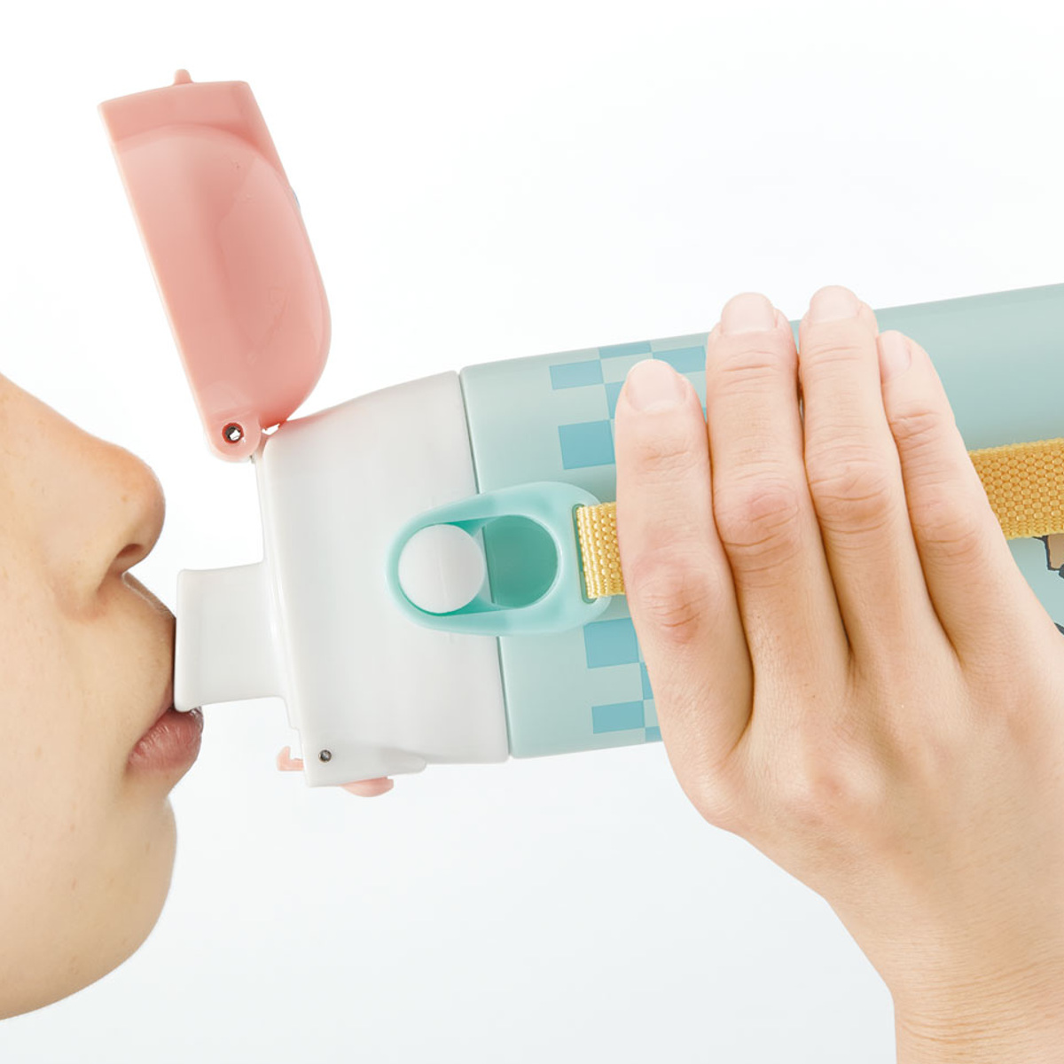 水筒 580ml 超軽量ダイレクトボトル スヌーピー 80sカフェ ( 保冷 軽量 直飲み ワンタッチ ステンレスボトル 子供用水筒 子供 直のみ 軽い 超軽量 ワンプッシュ ダイレクトボトル ダイレクト ボトル ワンタッチボトル )