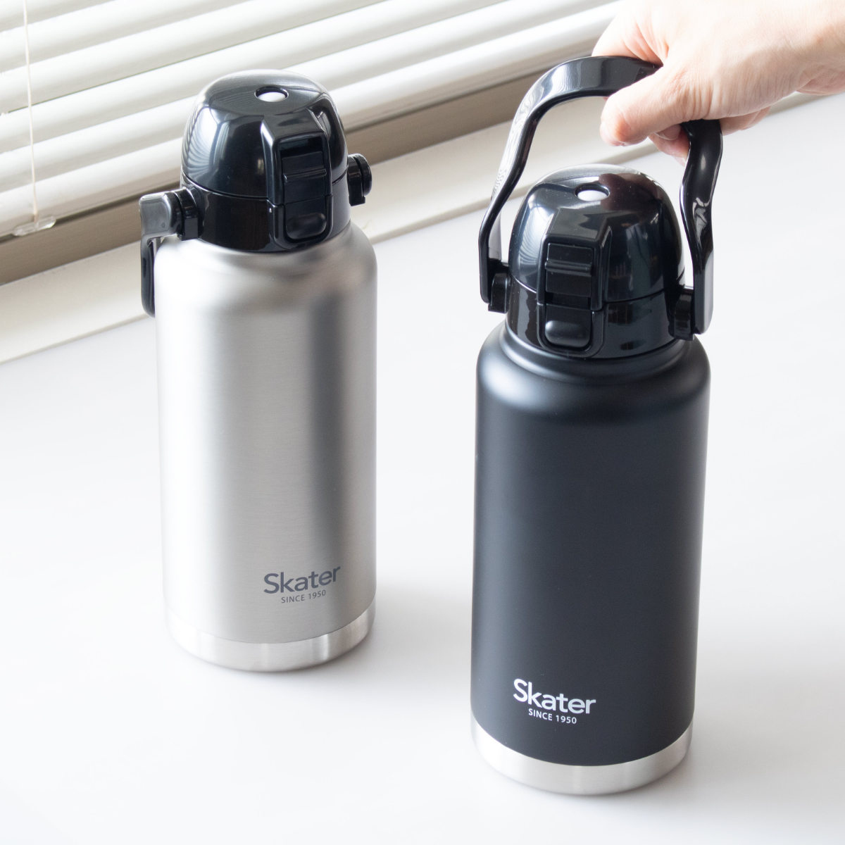 水筒 1L ハンドル付ダイレクトボトル 保冷専用 ( 保冷 直飲み ワンタッチ 大容量 真空二重 スポーツボトル ダイレクトボトル ワンプッシュ 広口 大口径 ハンドル付き シンプル ステンレスボトル 子供 大人 1000ml ) 【シルバー】 シルバー