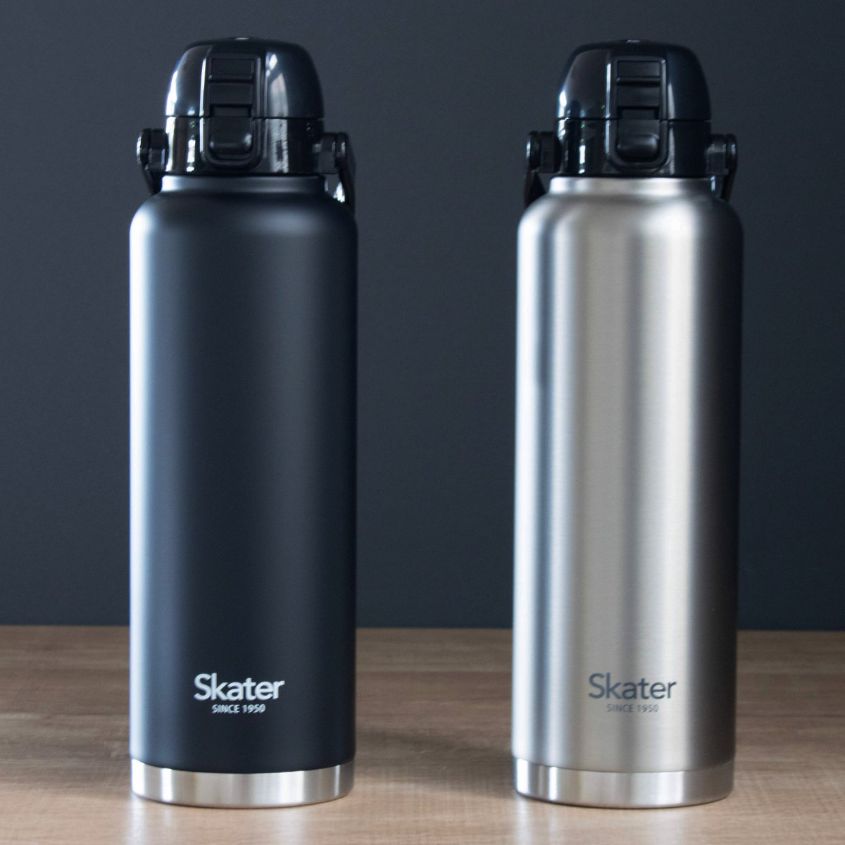 水筒 1.5L ハンドル付ダイレクトボトル 保冷専用 ( 大容量 直飲み 保冷 ステンレス ワンタッチ ハンドルマグボトル マグボトル ステンレスボトル 直のみ ダイレクトボトル 広口 真空二重構造 マグ ボトル 1500ml 1.5リットル ) 【ブラック】 ブラック