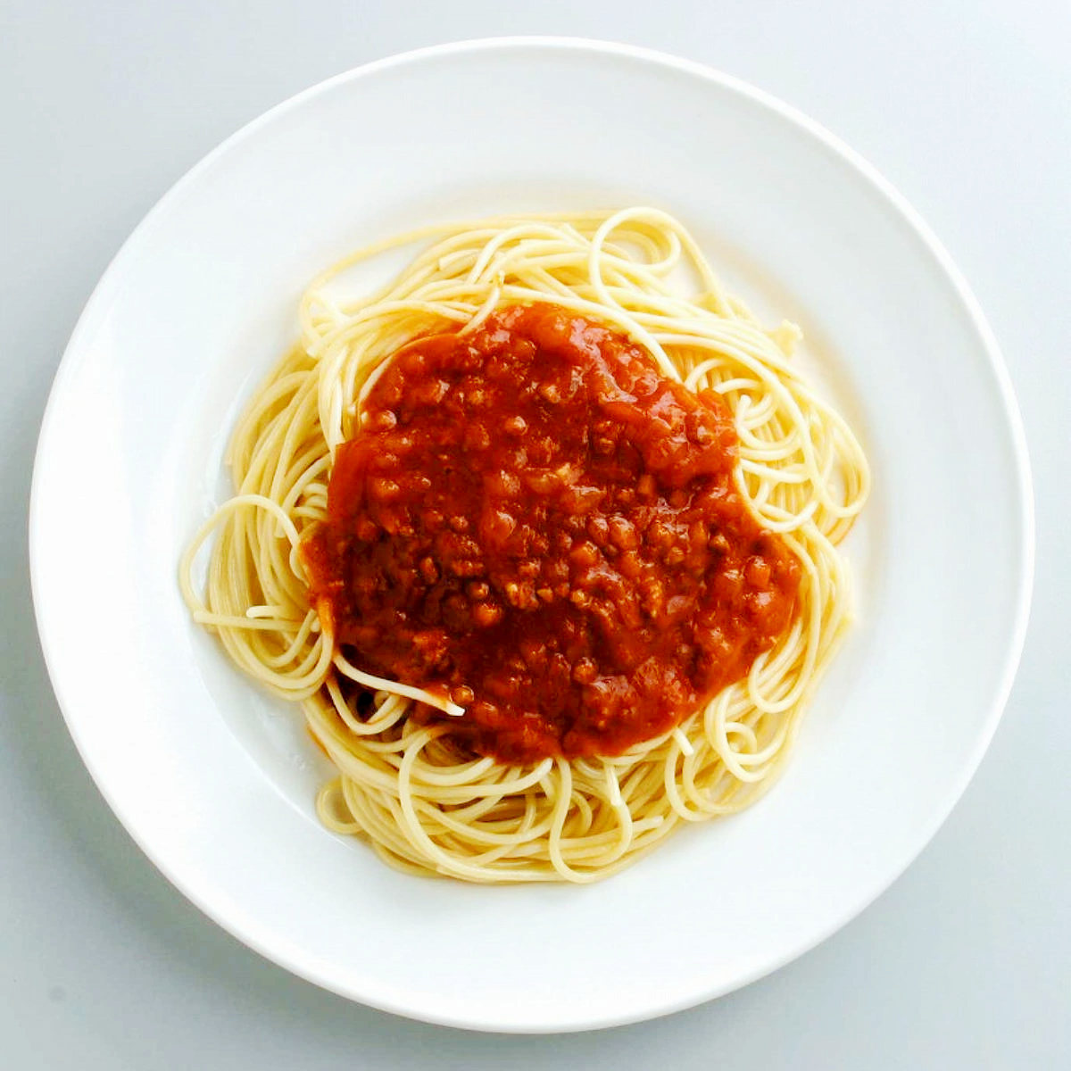 ゆでパスタ調理ケース スヌーピーバルーン 電子レンジ調理器 レンチンパスタ ( 電子レンジ料理 スパゲッティ パスタ 計量器 レンジ調理 茹でる 茹で ケース 電子レンジ専用調理器 火を使わない 便利グッズ キャラクター )