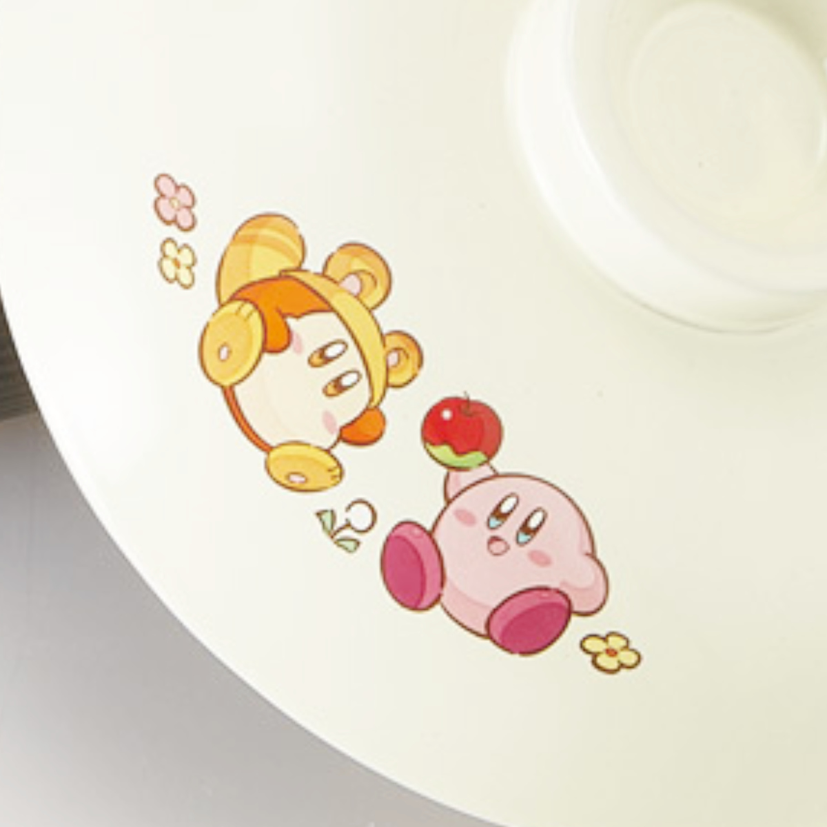 土鍋 6号 ガス火専用 カービィ ピクニック ( ガス火 直火対応 卓上鍋 土鍋ごはん 両手鍋 電子レンジ対応 オーブン対応 1人用 2人用 直火土鍋 鍋 なべ 季節鍋 炊飯 キャラクター )