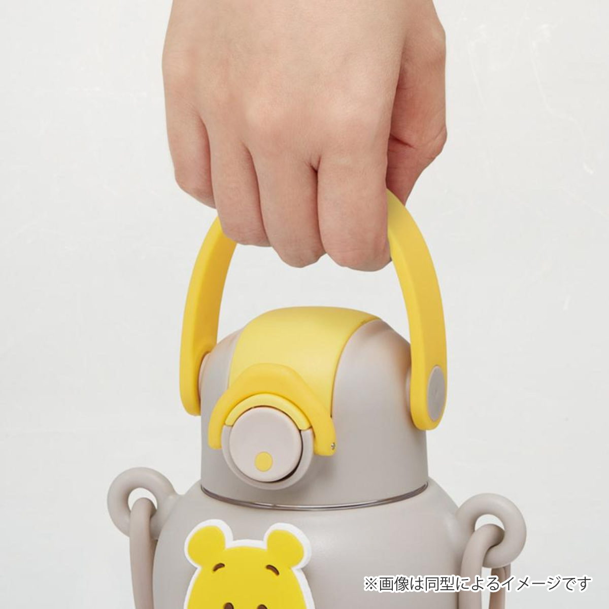 水筒 650ml ラバーマスコット付ストローボトル ディノサウルス ( ストロー付ボトル ストローボトル クリアボトル ワンプッシュ ワンタッチ ストロータイプ 子供 子供用水筒 クリア ショルダーベルト 幼稚園 保育園 キッズ )