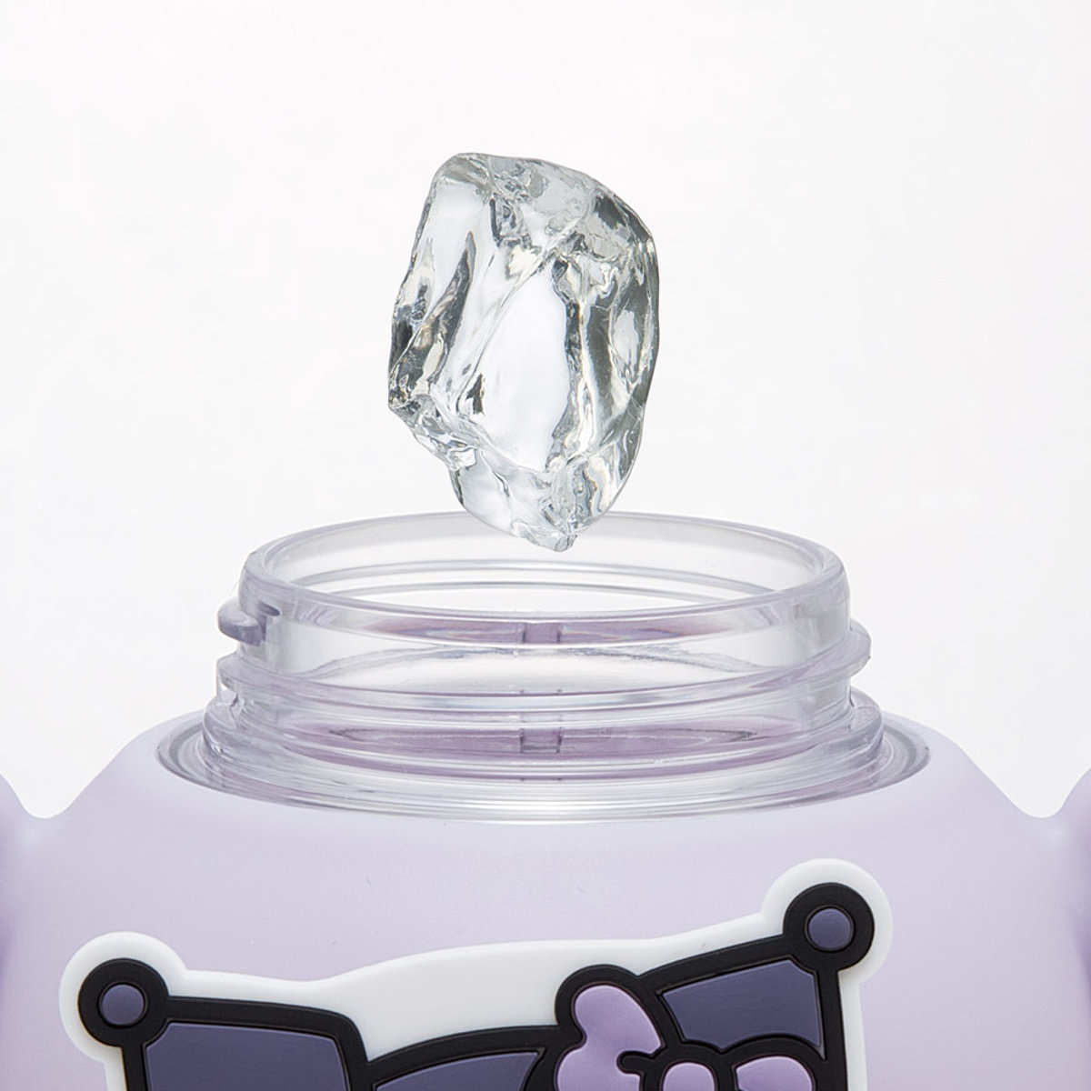 水筒 650ml ラバーマスコット付ストローボトル クロミ 大好きな日々 ( ストロー付ボトル ストローボトル クリアボトル ワンプッシュ ワンタッチ ストロータイプ 子供 子供用水筒 クリア ショルダーベルト 幼稚園 保育園 キッズ )