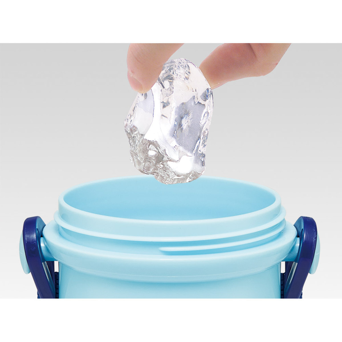 水筒 480ml 直飲プラワンタッチボトル ブルーイ ( 子供用 プラスチック製 ダイレクトボトル 直飲み ワンタッチ 日本製 ショルダーベルト付き 広口 軽量 ボトル ワンプッシュ )