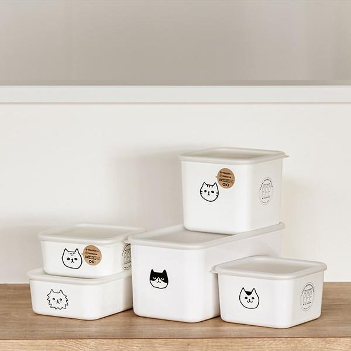 保存容器 1.1L 猫柄 角型 PFF NECO スクエアストッカー M 樹脂製 ( 保存 容器 フードストッカー キャニスター 電子レンジ対応 冷凍庫対応 食洗器対応 ストッカー スタッキング 白 おしゃれ ネコ ねこ 猫 )