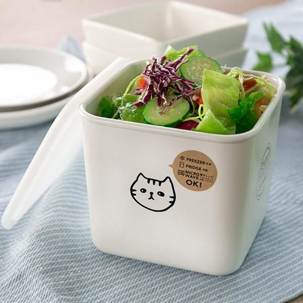 保存容器 1.1L 猫柄 角型 PFF NECO スクエアストッカー M 樹脂製 ( 保存 容器 フードストッカー キャニスター 電子レンジ対応 冷凍庫対応 食洗器対応 ストッカー スタッキング 白 おしゃれ ネコ ねこ 猫 )