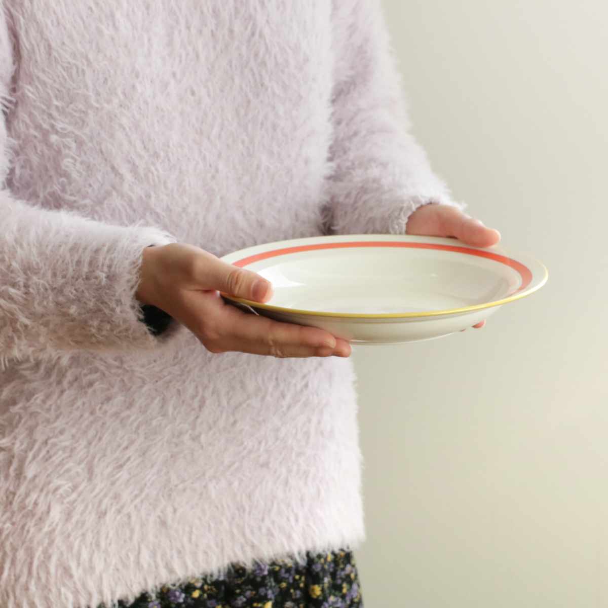 クーププレート 24cm Linea ( 食洗機対応 電子レンジ対応 深皿 皿 お皿 大皿 軽い 割れにくい カレー皿 パスタ皿 ピラフ チャーハン サラダ おしゃれ ) 【グリーン】 グリーン