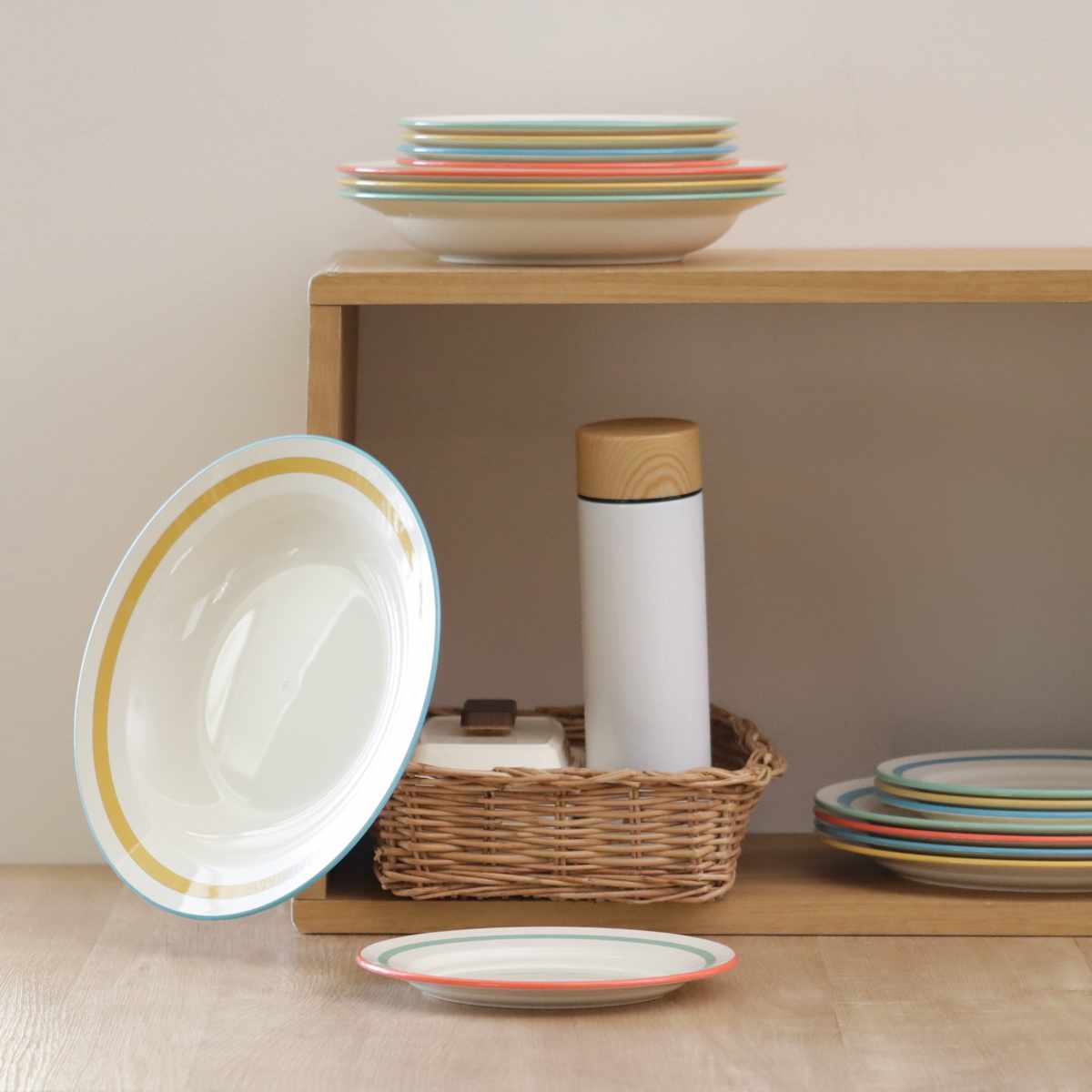 クーププレート 24cm Linea ( 食洗機対応 電子レンジ対応 深皿 皿 お皿 大皿 軽い 割れにくい カレー皿 パスタ皿 ピラフ チャーハン サラダ おしゃれ ) 【グリーン】 グリーン