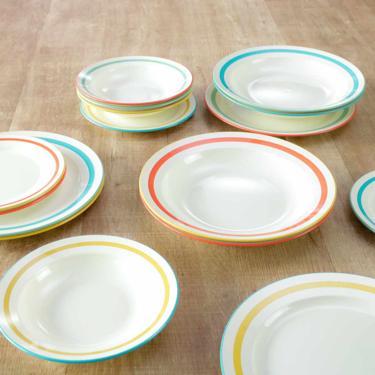 クーププレート 18cm Linea ( 食洗機対応 電子レンジ対応 深皿 皿 お皿 中皿 軽い 割れにくい ピラフ チャーハン サラダ 煮込み料理 おしゃれ ) 【グリーン】 グリーン