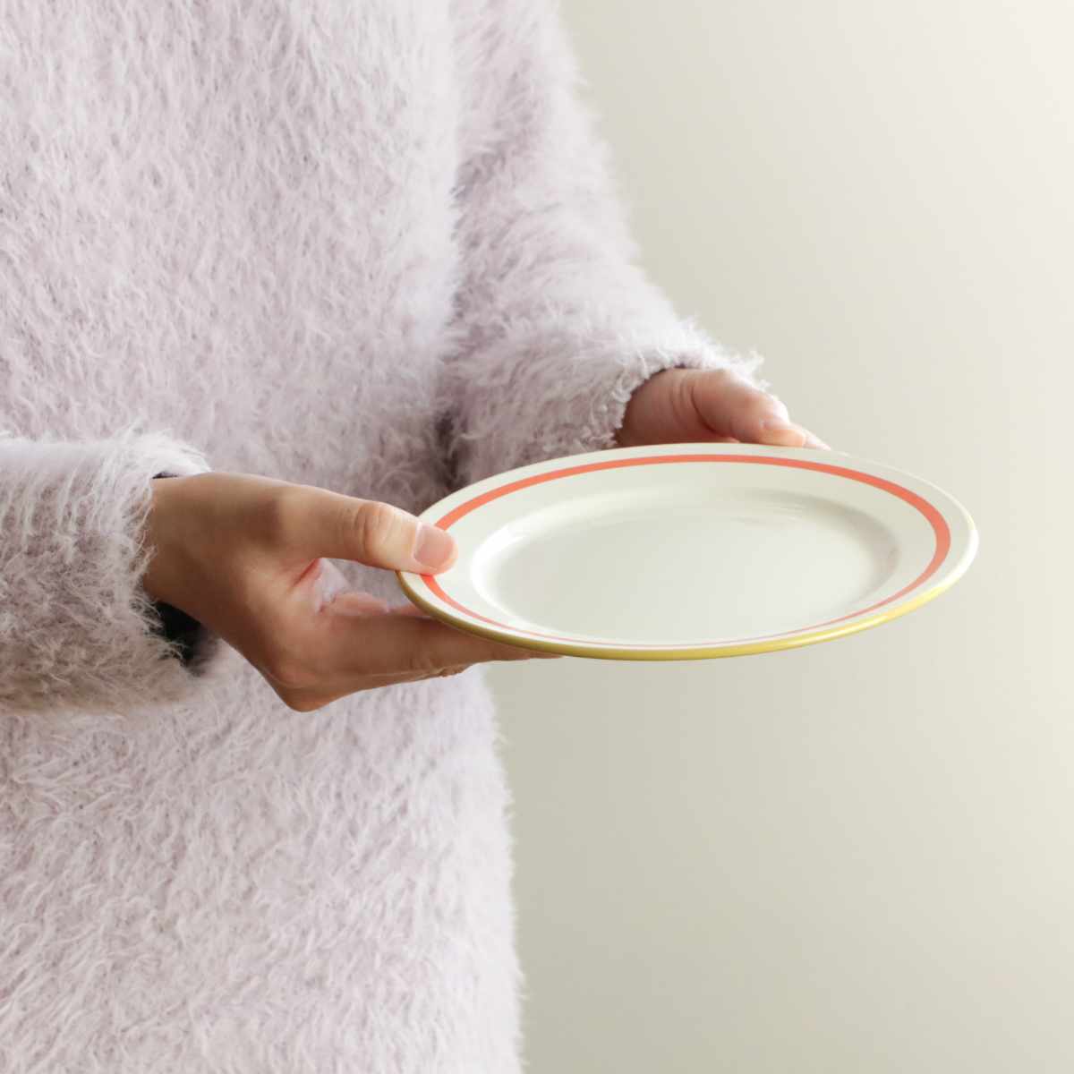 プレート 24cm Linea ( 食洗機対応 電子レンジ対応 皿 お皿 大皿 平皿 軽い 割れにくい ワンプレート モーニングプレート 盛り皿 メイン料理 おしゃれ ) 【グリーン】 グリーン