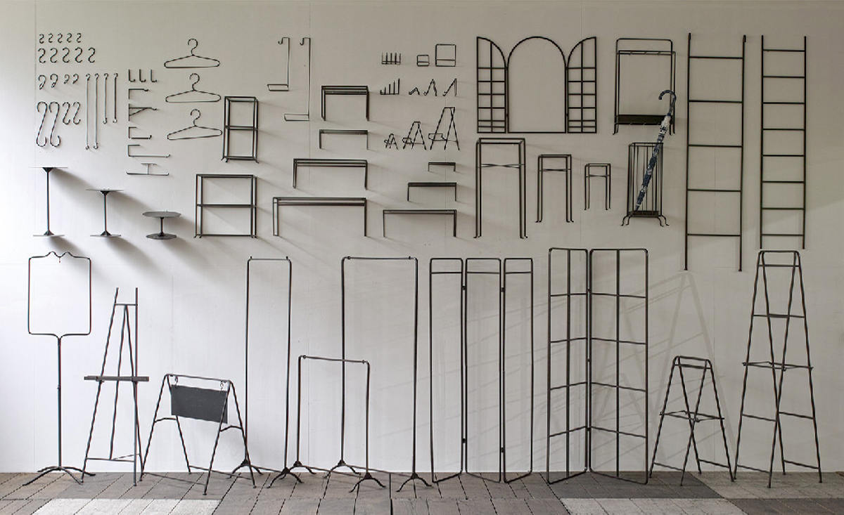 ハンガーラック ジョセフアイアン ロー 組立式 幅71cm 収納 幅71×奥行30×高さ80cm ( コートハンガー パイプハンガー 洋服掛け コート掛け 衣類 コンパクト 軽量 シンプル おしゃれ 玄関 来客用 洋服 掛け 収納用品 省スペース )