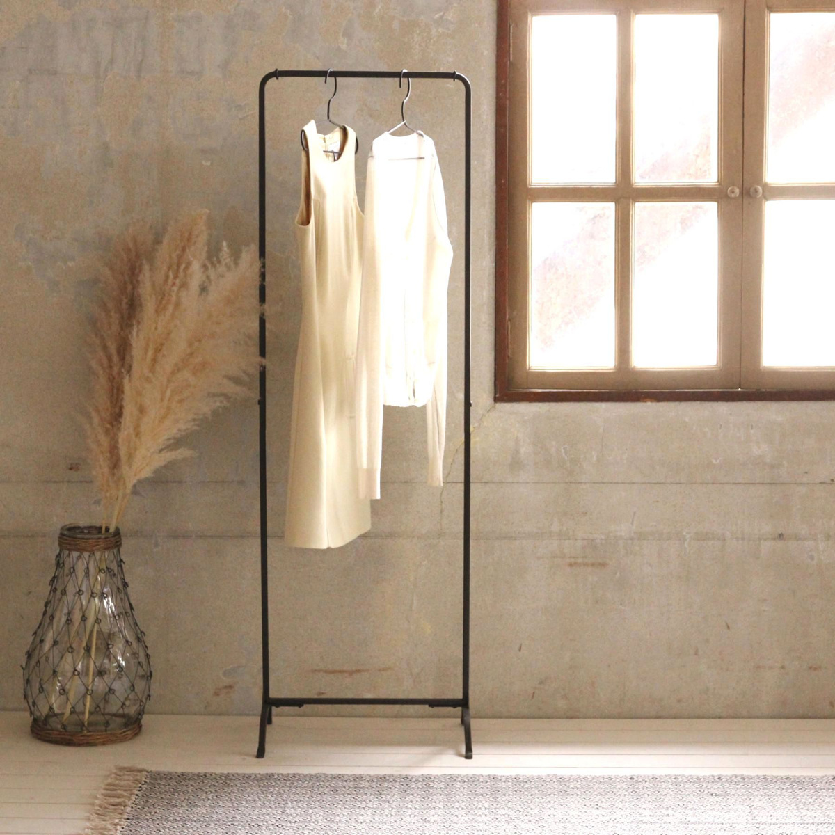 ハンガーラック ジョセフアイアン スリム 組立式 幅45cm 収納 幅45×奥行30×高さ144.5cm ( コートハンガー パイプハンガー 洋服掛け コート掛け 衣類 コンパクト 軽量 シンプル おしゃれ 玄関 来客用 洋服 掛け 収納用品 )