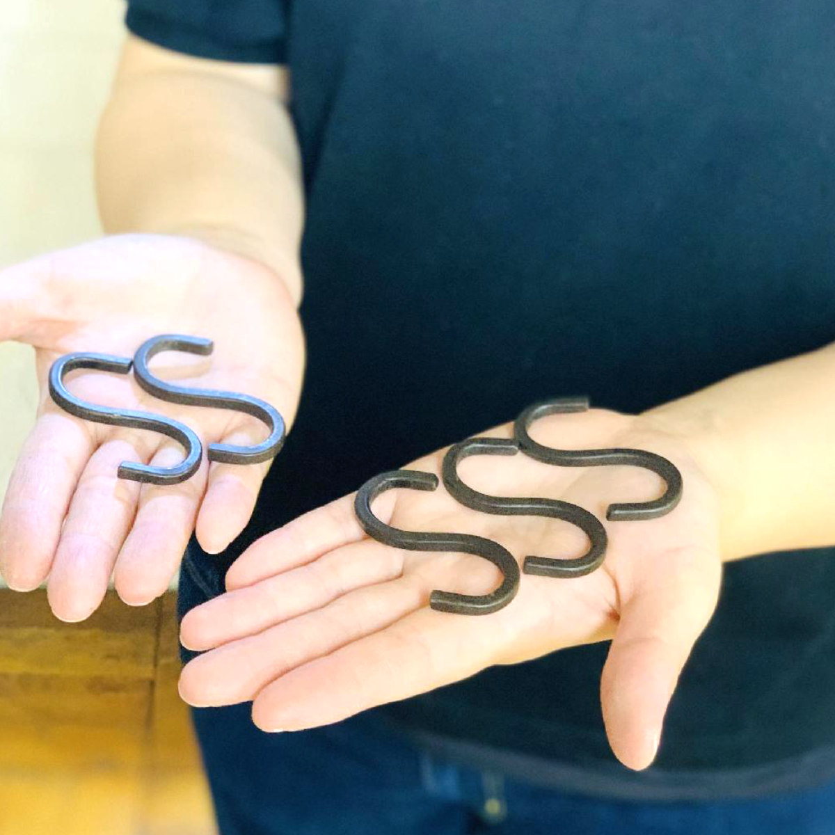 フック ジョセフアイアン ミニ S字フック 5個入り ( 吊り下げ ハンギング 吊るす 収納 DIY 金具 Sカン アイアンフック 引っ掛け 掛ける おしゃれ Sフック 小物 見せる収納 魅せる収納 )