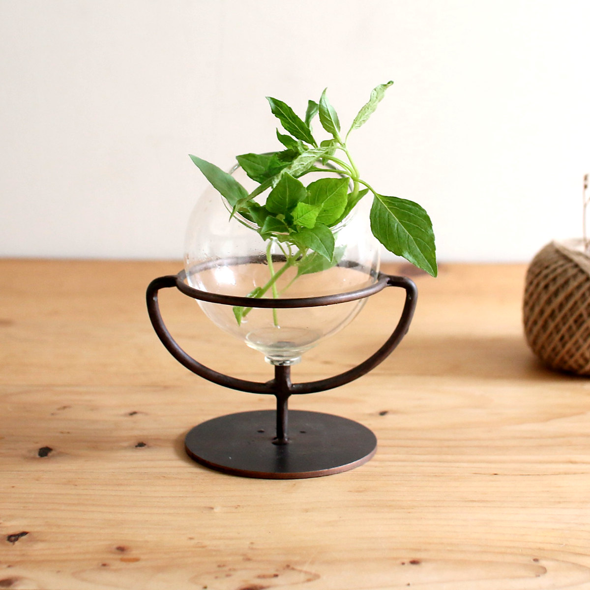 花瓶 アイアンガラスカップ フラワーベース ( 花ビン 花びん 花器 フラワー 花 飾る 花入れ ガラス ガラス製 アイアン クリア 透明 おしゃれ 水耕栽培 一輪挿し )