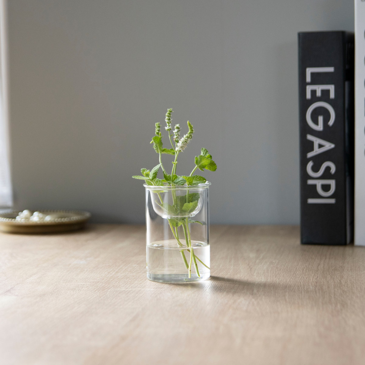 花瓶 MINI BULB VASE 水栽培ガラスベース 8.5cm 水耕栽培 ( 花器 ガラス おしゃれ フラワーベース 一輪挿し 花 クリア グリーン 栽培 ハーブ インテリア オブジェ ガラス製 飾る フラワーグラス 水栽培 )