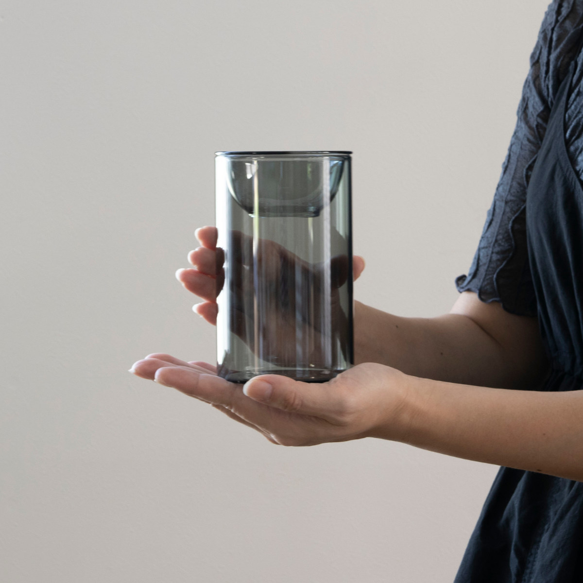 花瓶 BULB VASE 水栽培ガラスベース ショート 水耕栽培 ( 花器 ガラス おしゃれ フラワーベース 一輪挿し 花 グレー グリーン 栽培 ハーブ インテリア オブジェ ガラス製 飾る フラワーグラス 水栽培 )