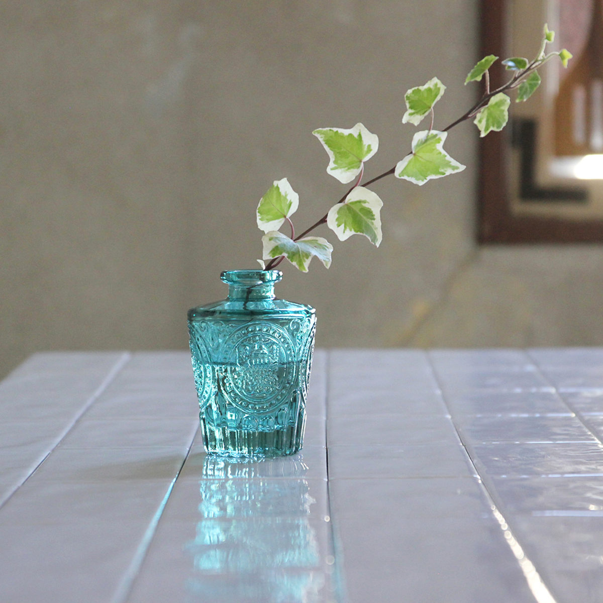 花瓶 プチフラワーベース グリーン ( 花ビン 花びん 花器 ベース フラワーベース フラワー 花 飾る 花入れ ガラス ガラス製 色ガラス おしゃれ 一輪挿し ) 【セットゥ】 セットゥ