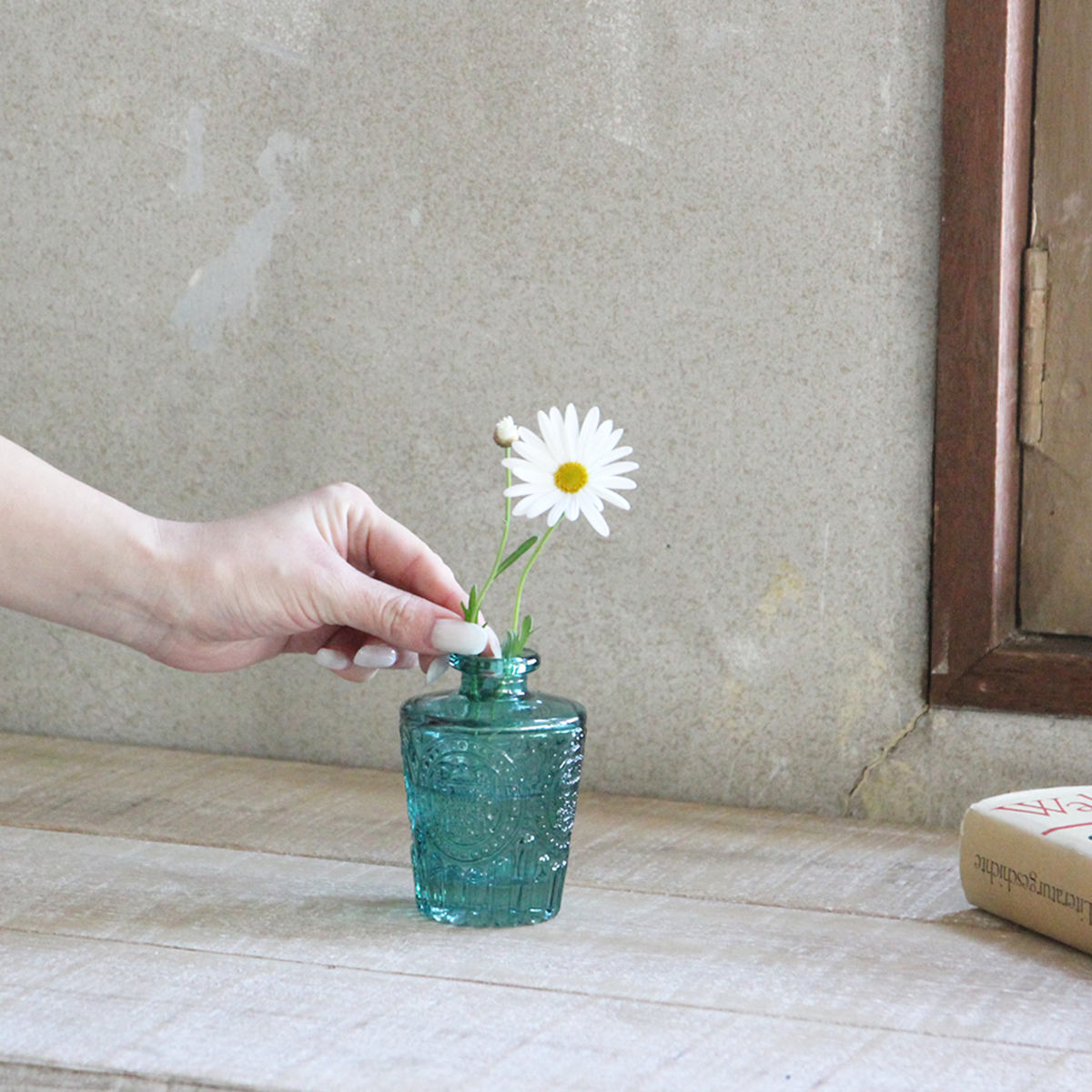 花瓶 プチフラワーベース グリーン ( 花ビン 花びん 花器 ベース フラワーベース フラワー 花 飾る 花入れ ガラス ガラス製 色ガラス おしゃれ 一輪挿し ) 【セットゥ】 セットゥ